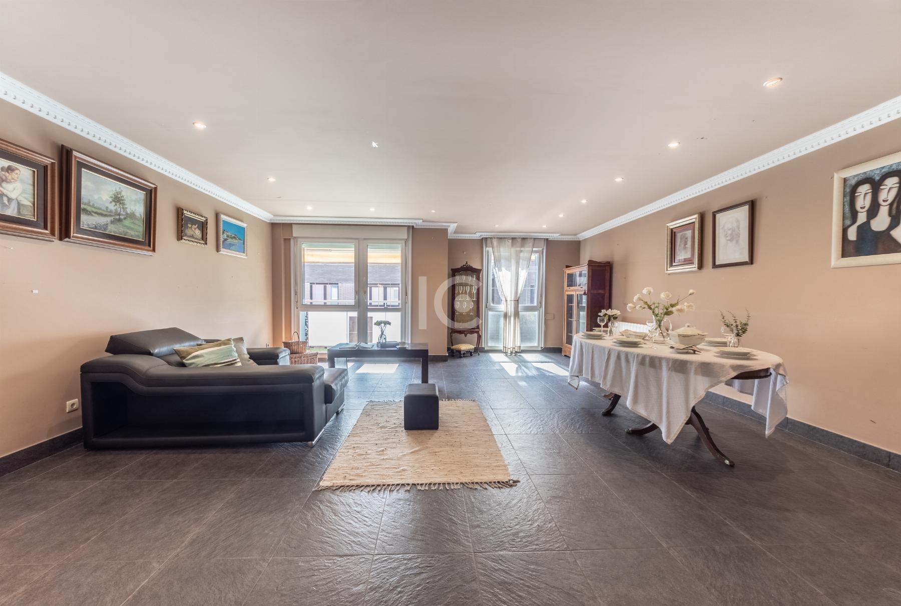 For sale of flat in Algorta