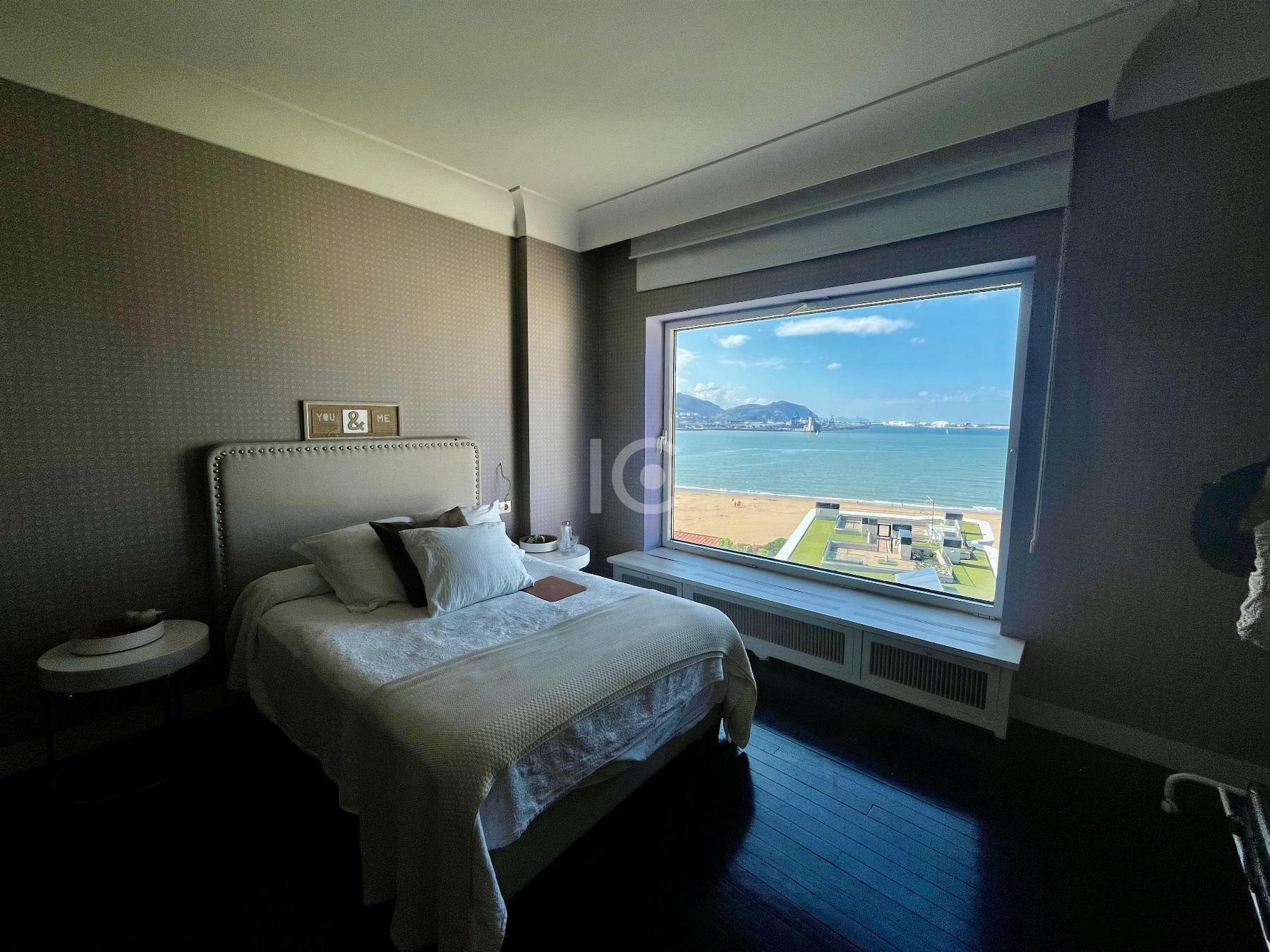 For sale of duplex in Getxo