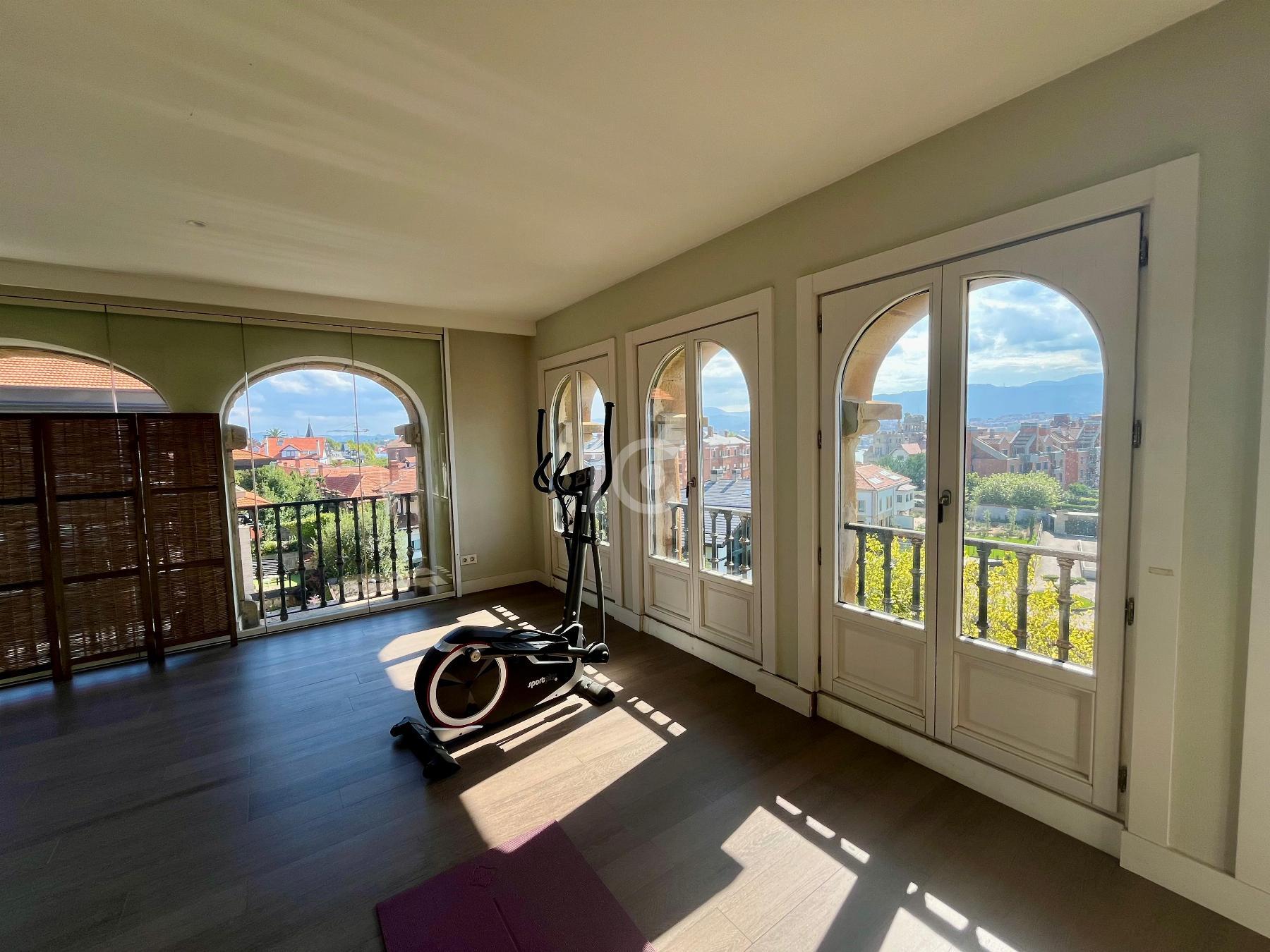 For sale of duplex in Getxo