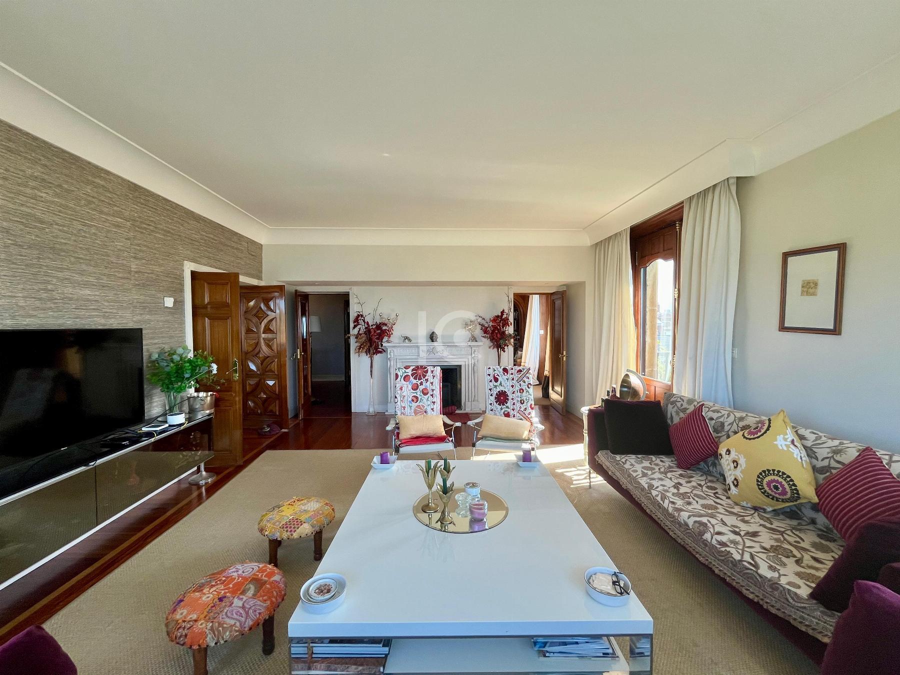 For sale of duplex in Getxo