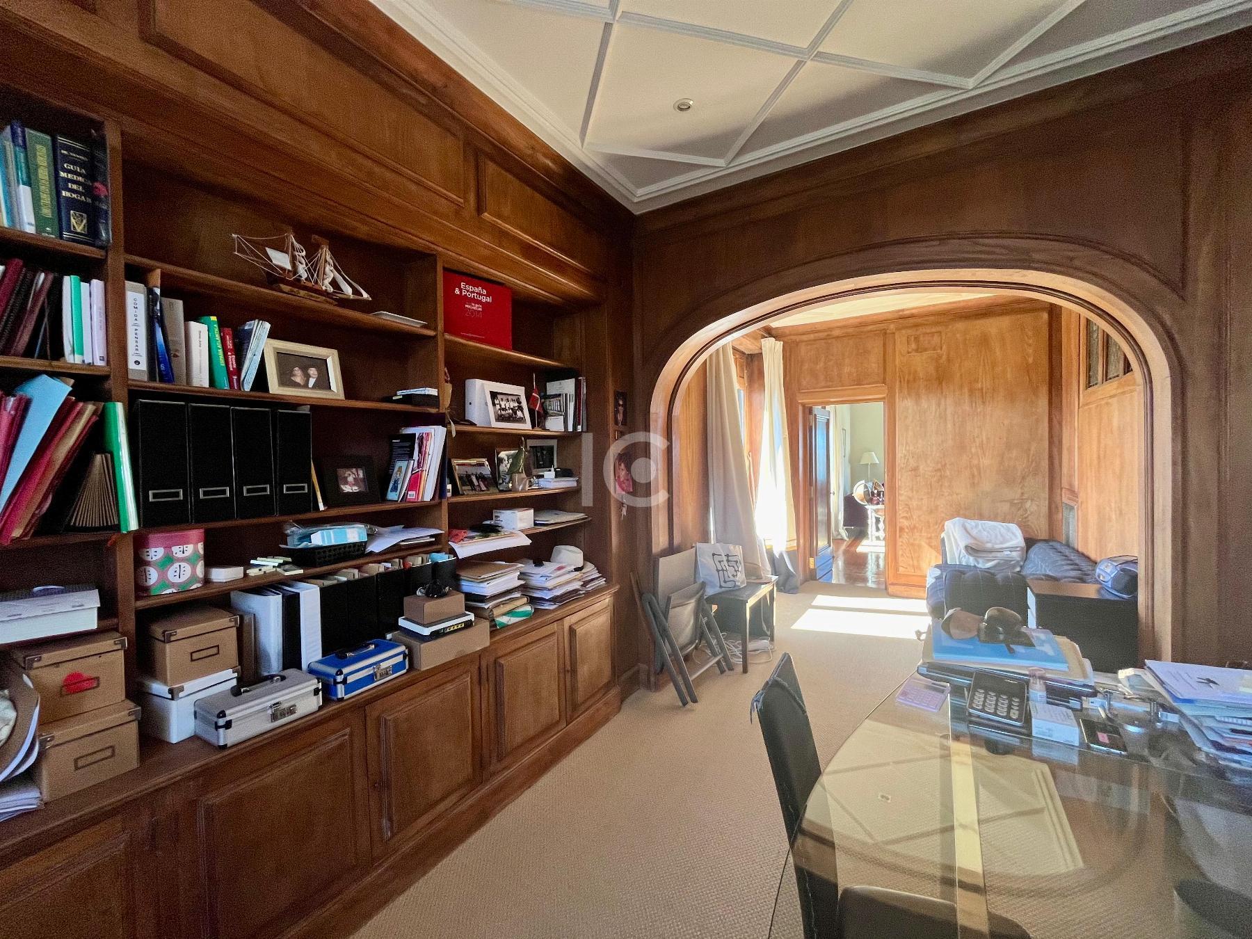 For sale of duplex in Getxo
