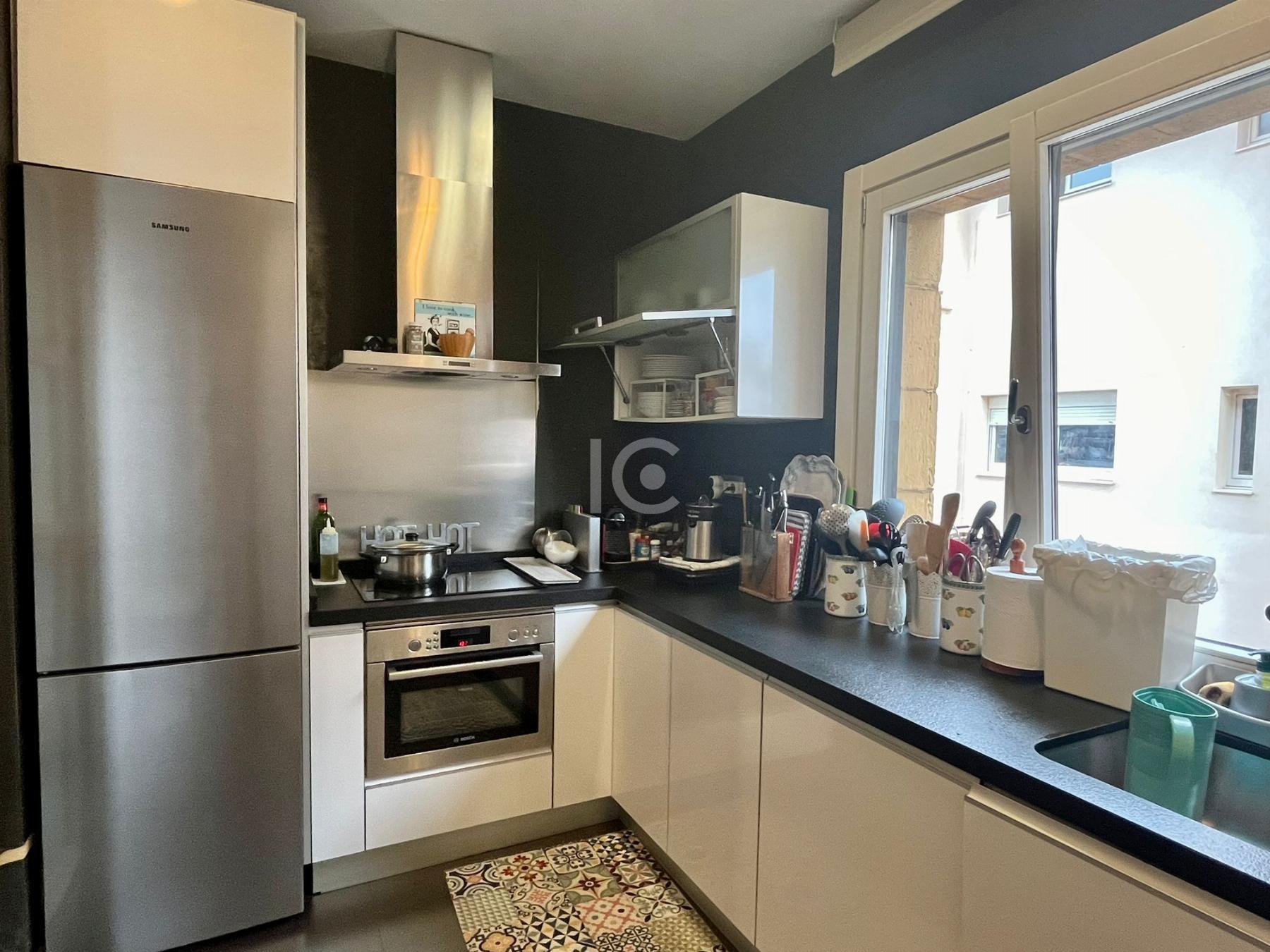 For sale of duplex in Getxo