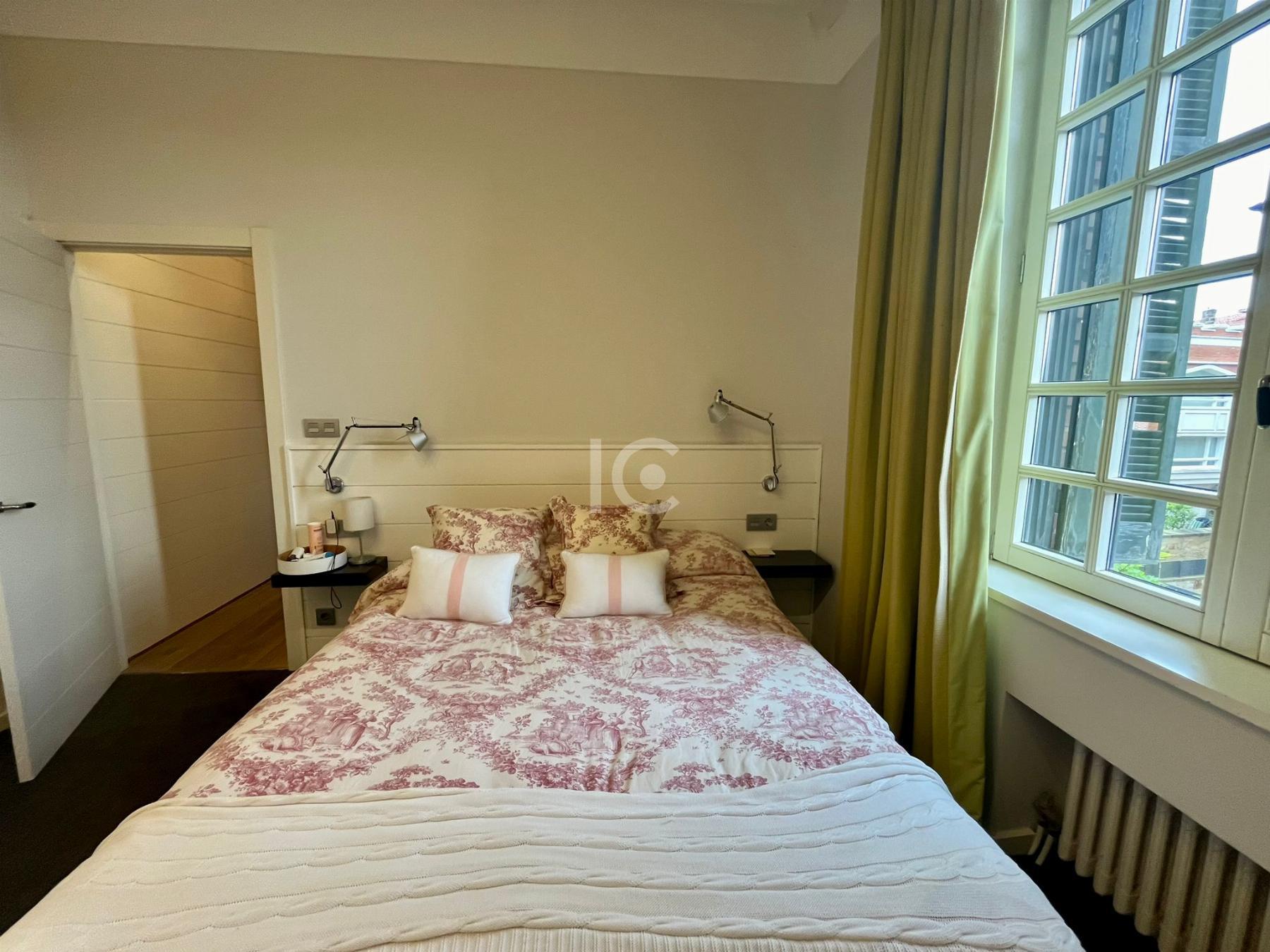 For sale of duplex in Getxo