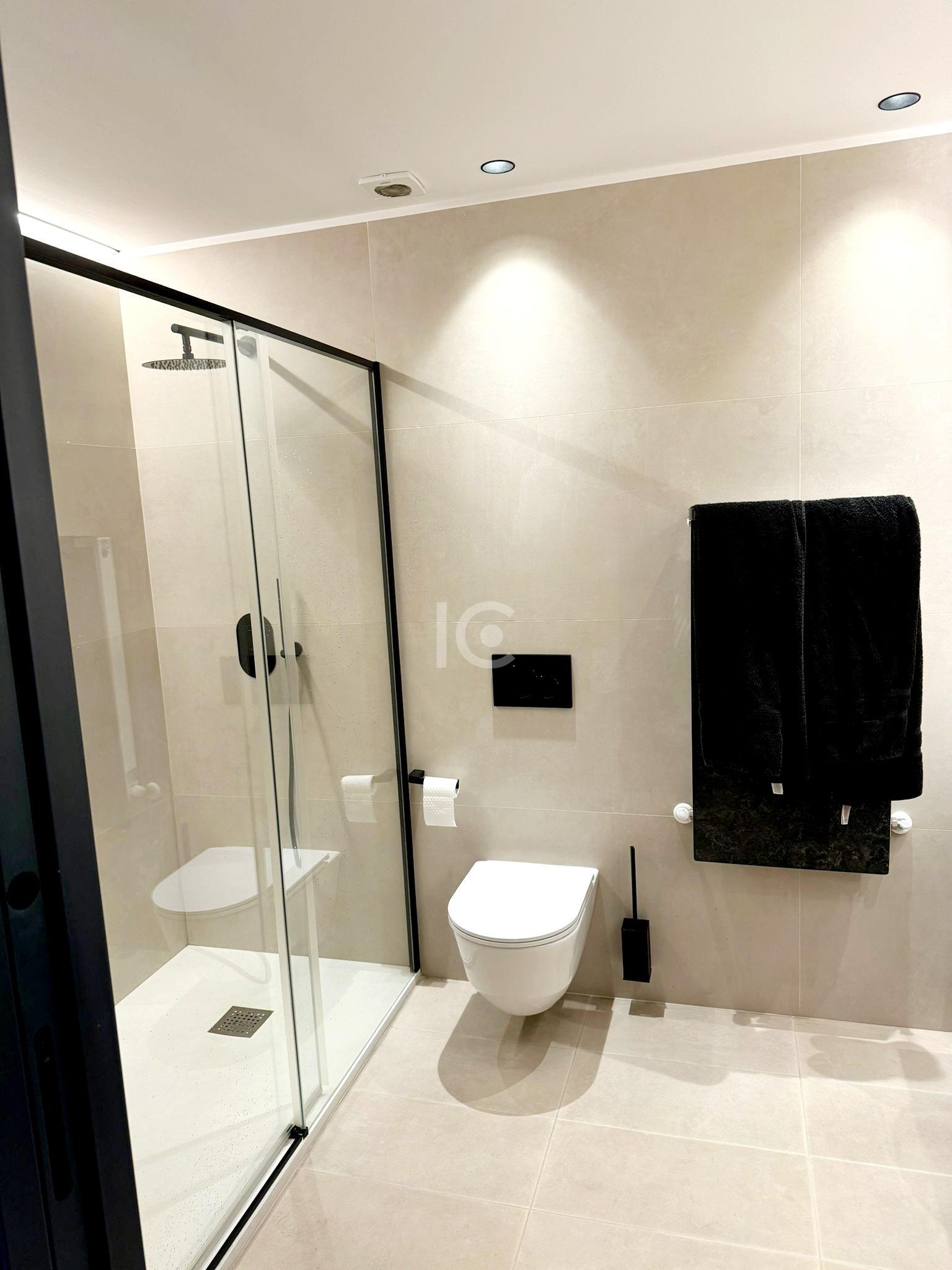 For sale of flat in Getxo