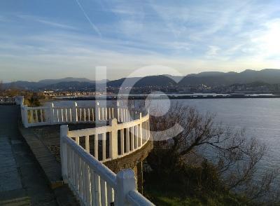 For sale of flat in Getxo