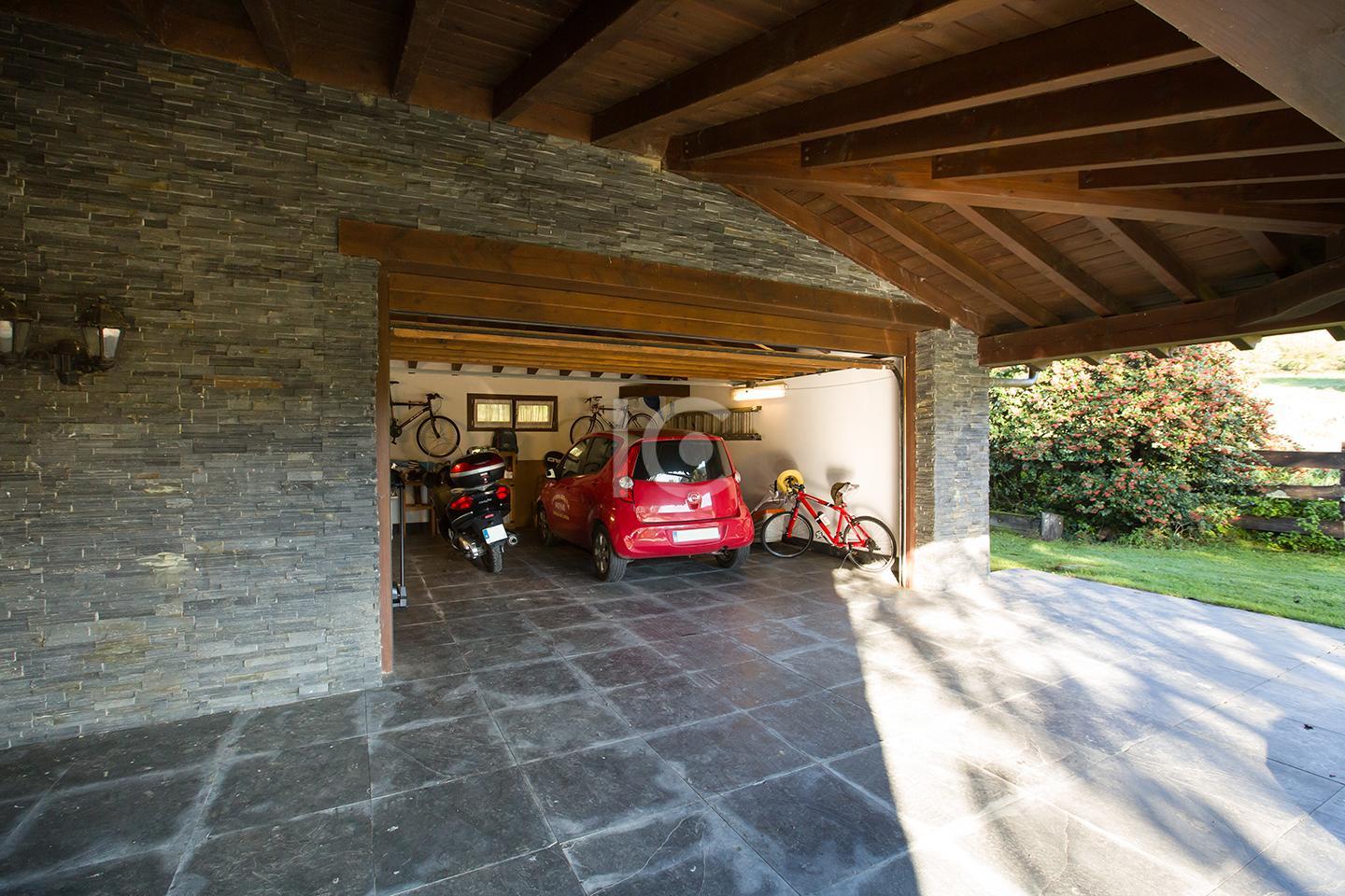 For sale of chalet in Zeanuri