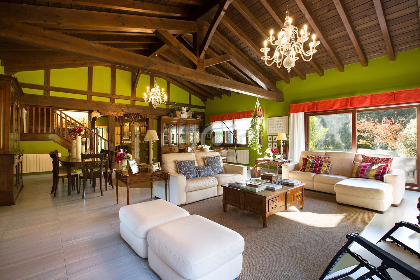 For sale of chalet in Zeanuri
