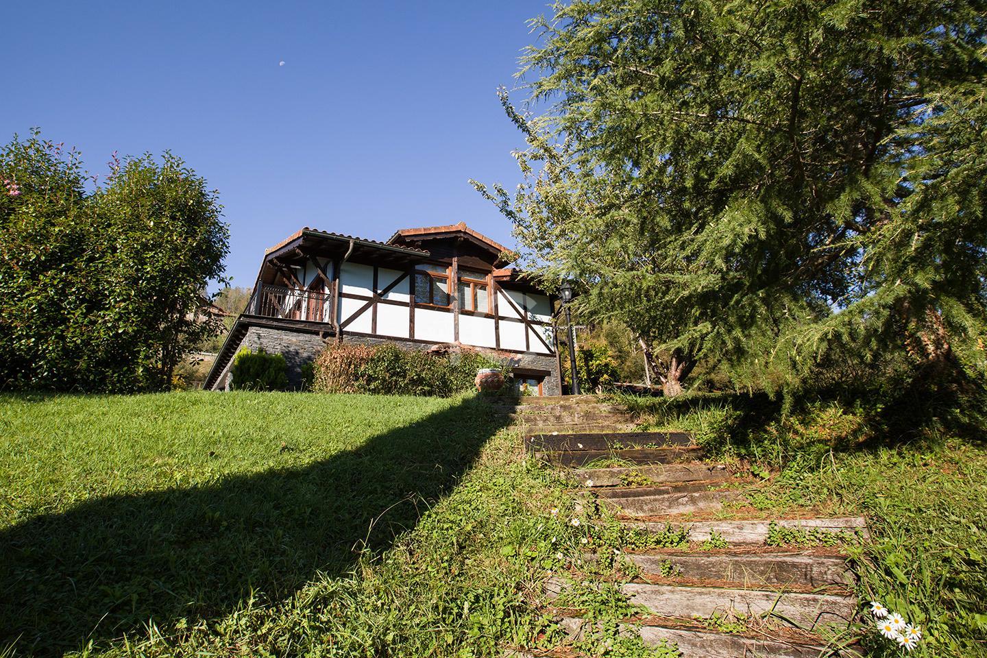 For sale of chalet in Zeanuri