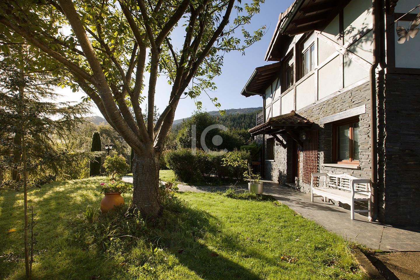 For sale of chalet in Zeanuri