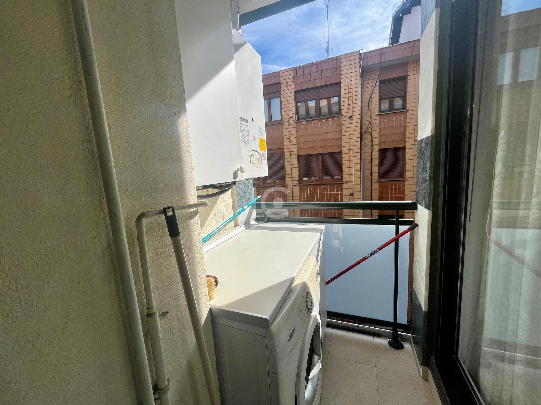 For sale of flat in Sestao