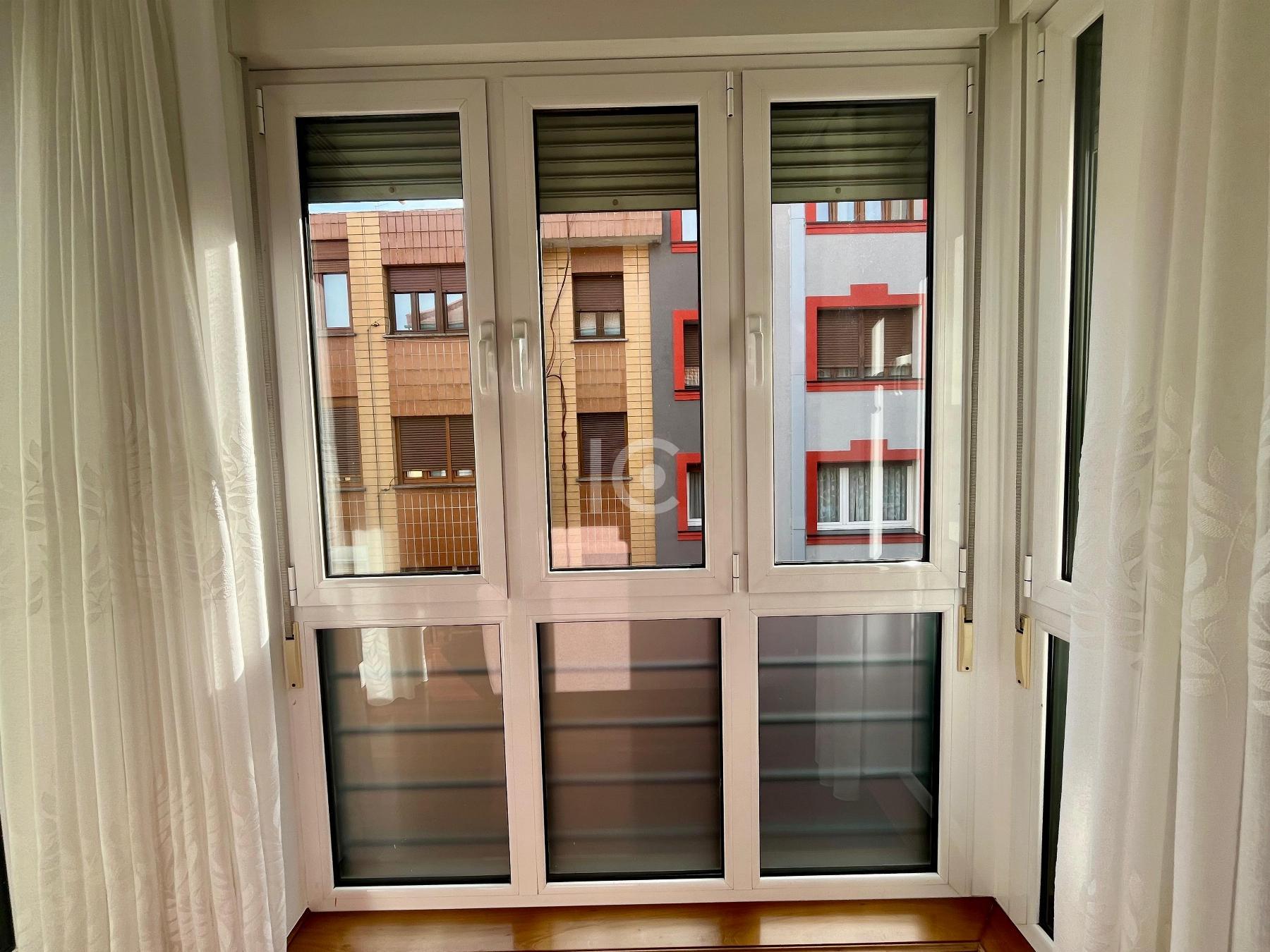For sale of flat in Sestao