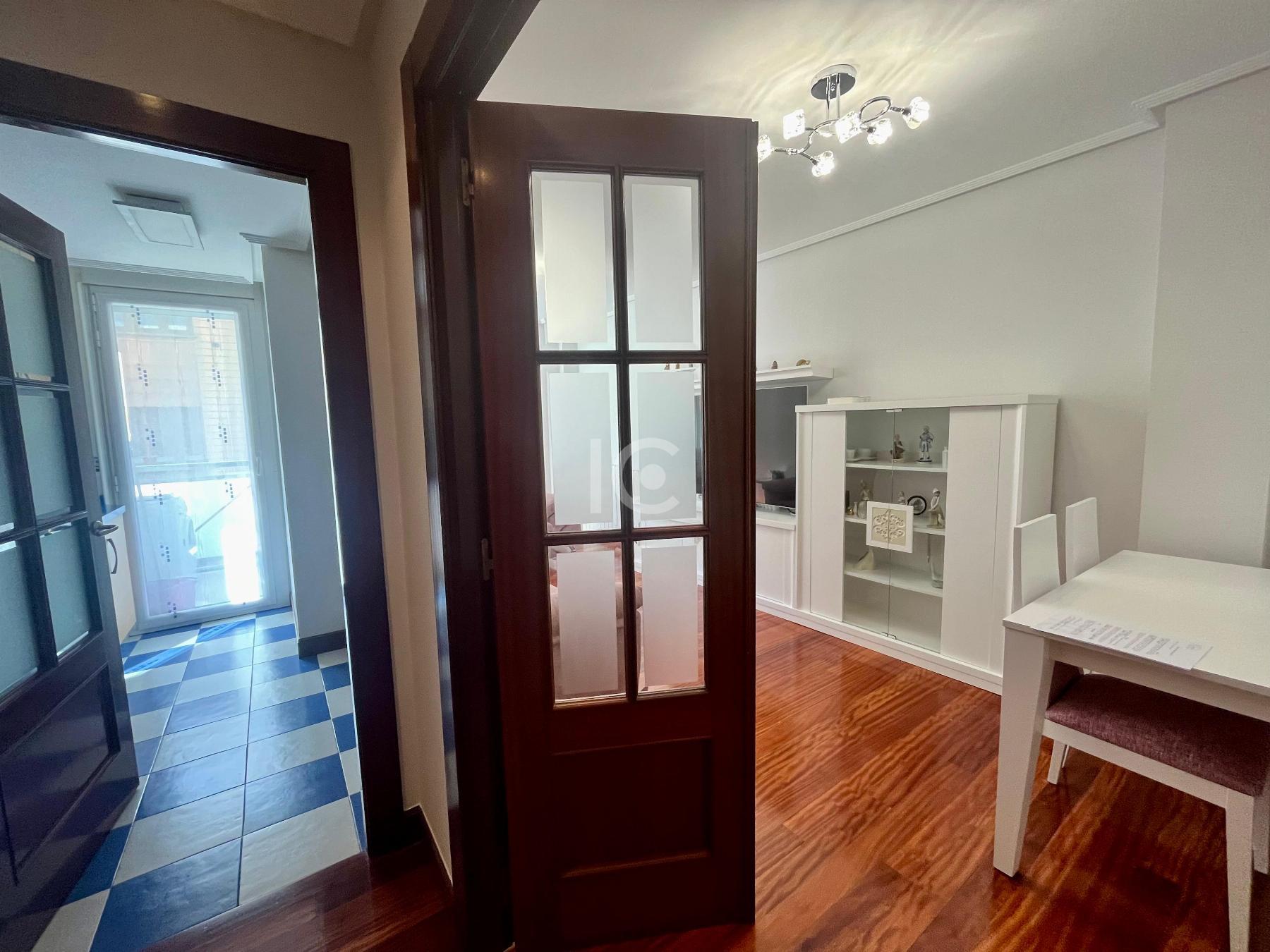For sale of flat in Sestao