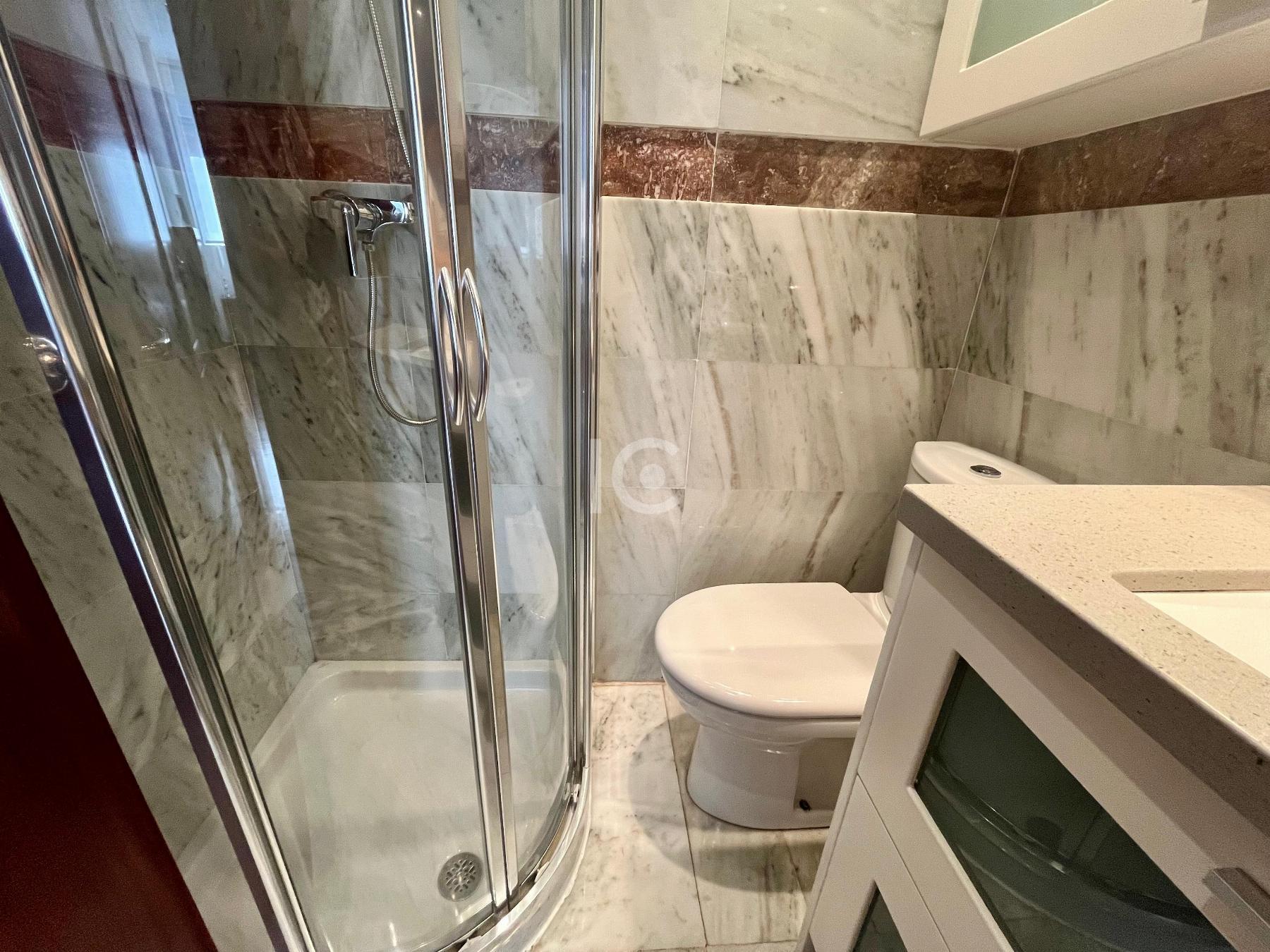 For sale of flat in Sestao