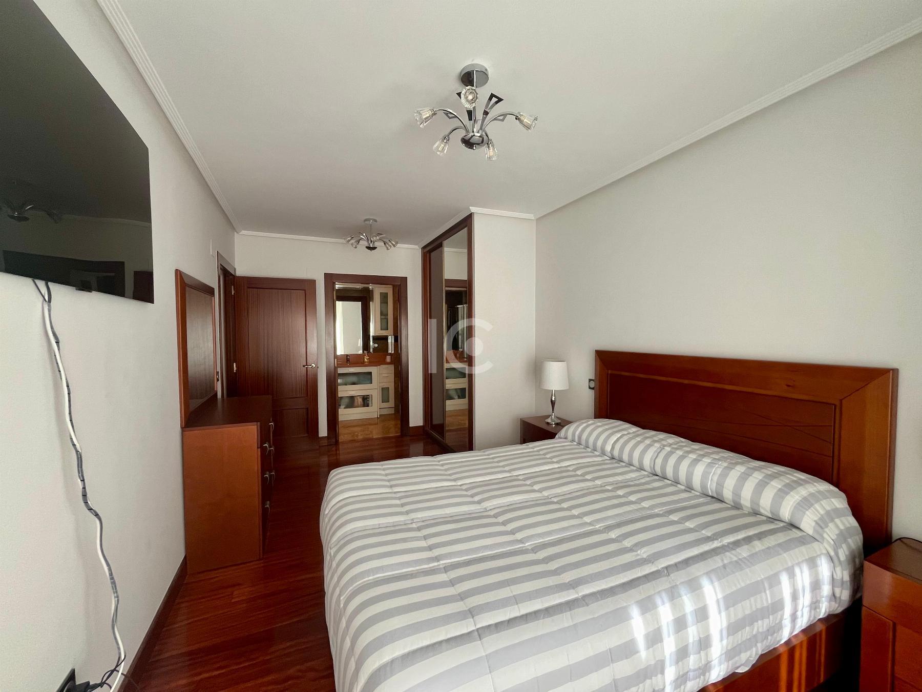 For sale of flat in Sestao