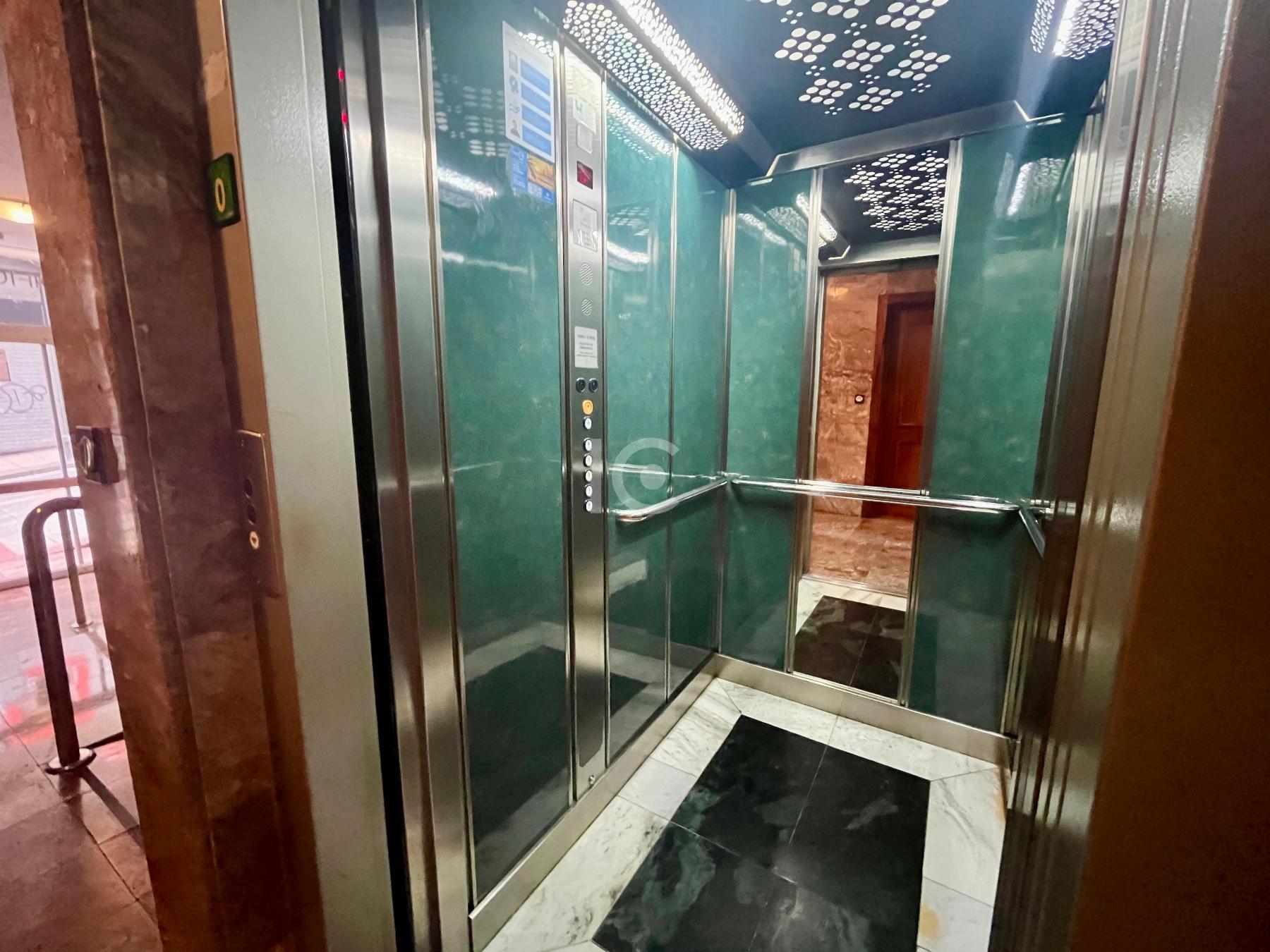 For sale of flat in Sestao