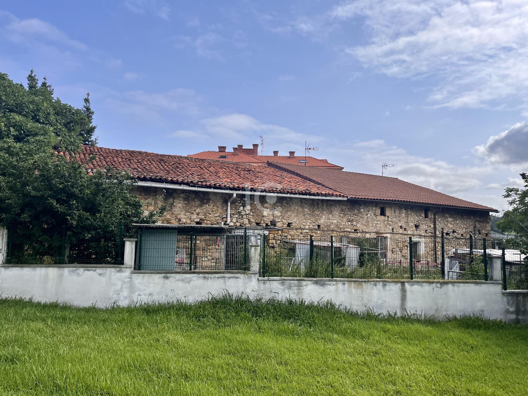 For sale of chalet in Berango