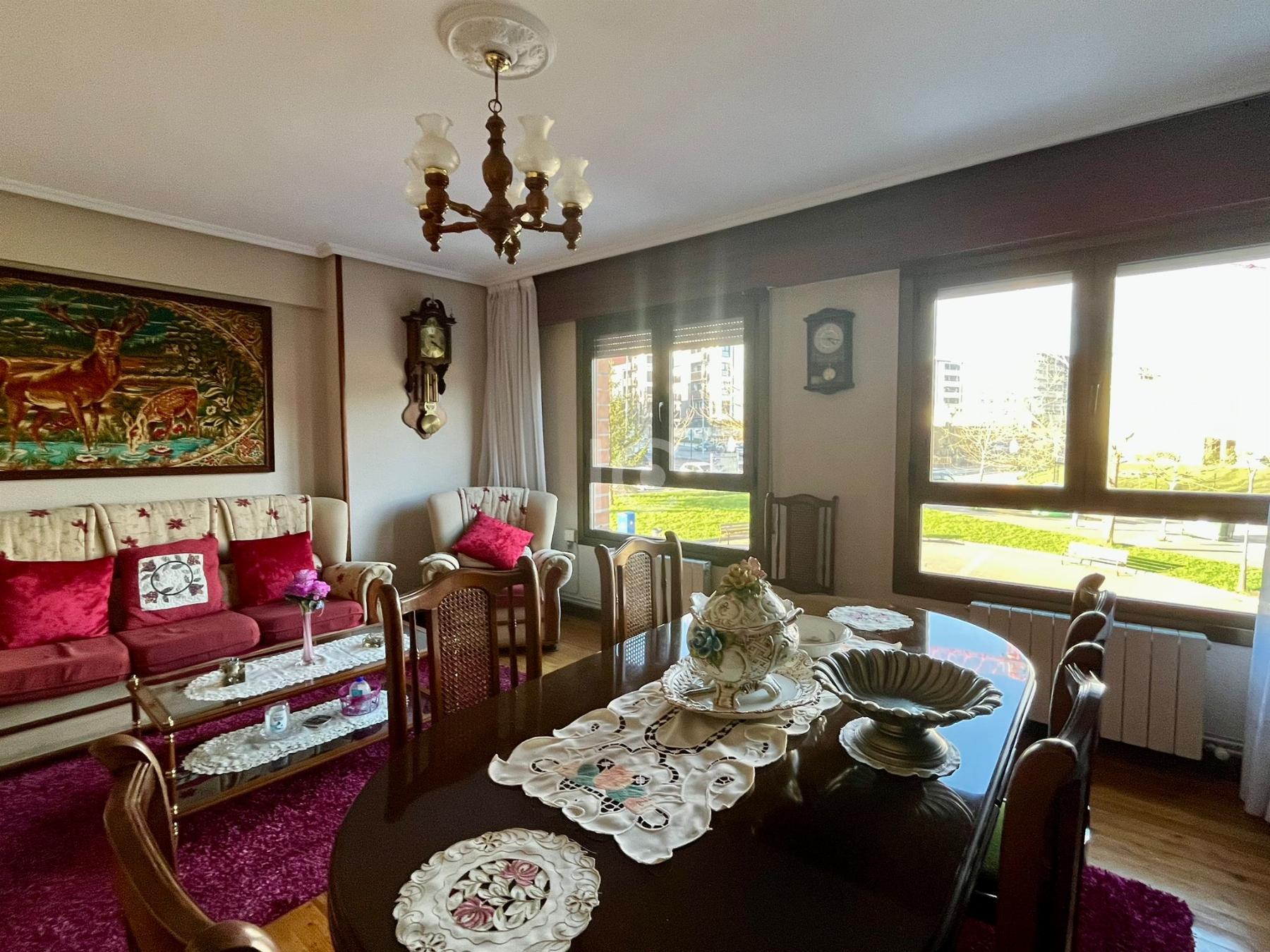 For sale of flat in Derio