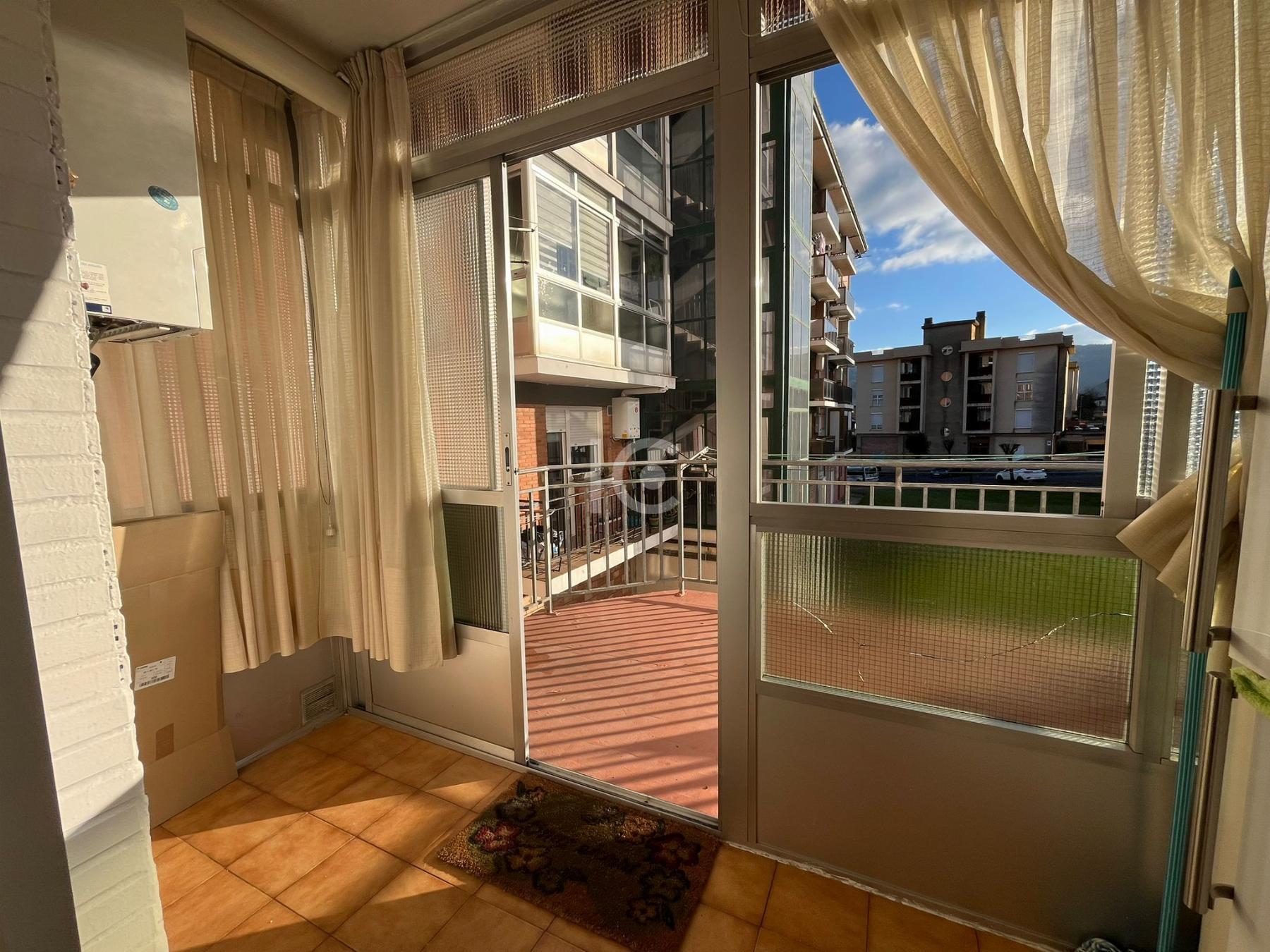 For sale of flat in Derio