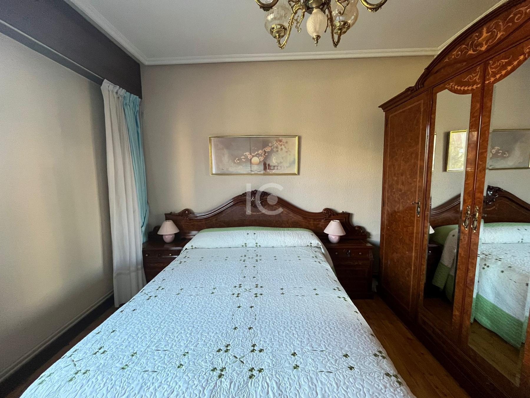 For sale of flat in Derio