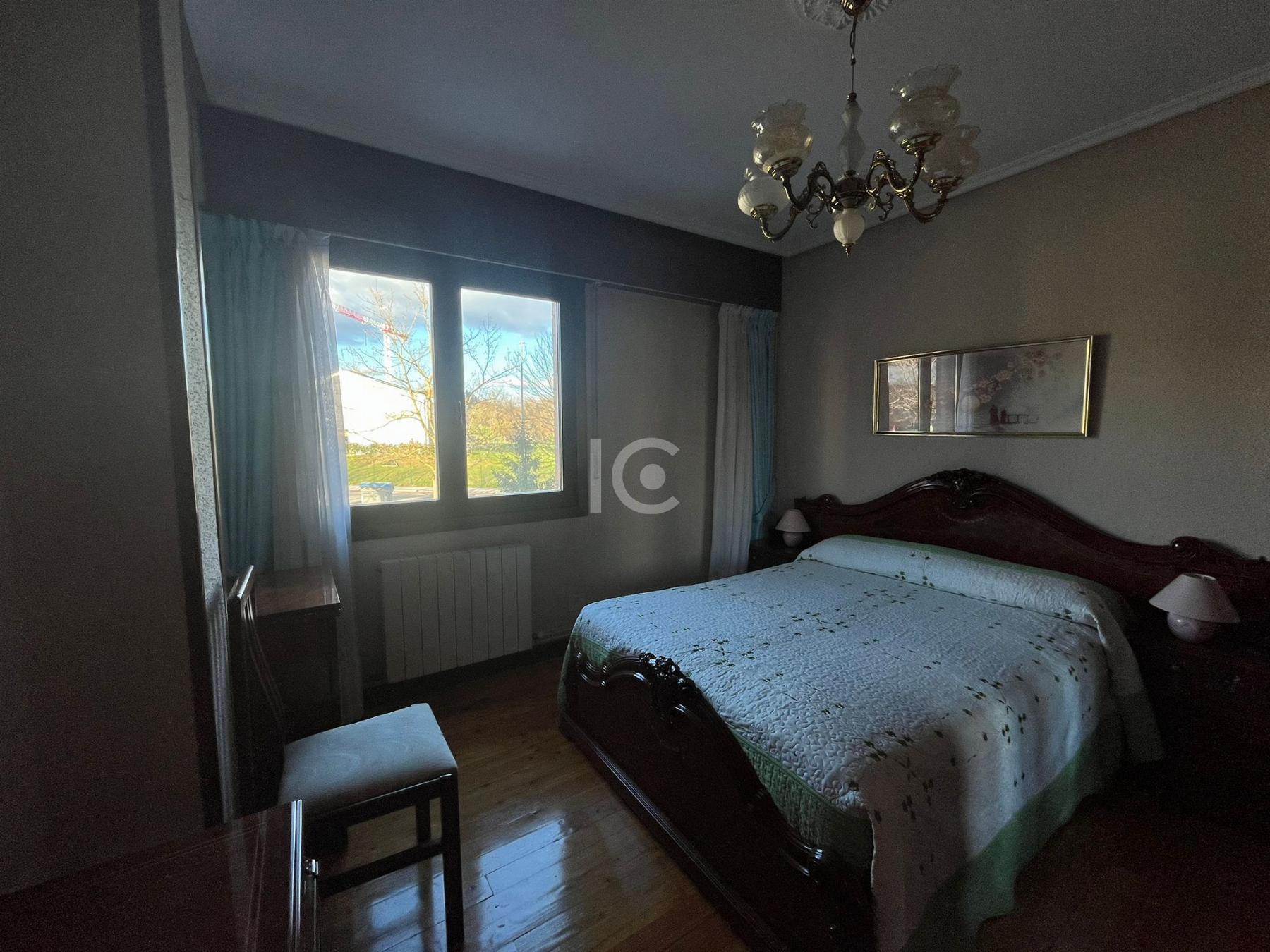 For sale of flat in Derio