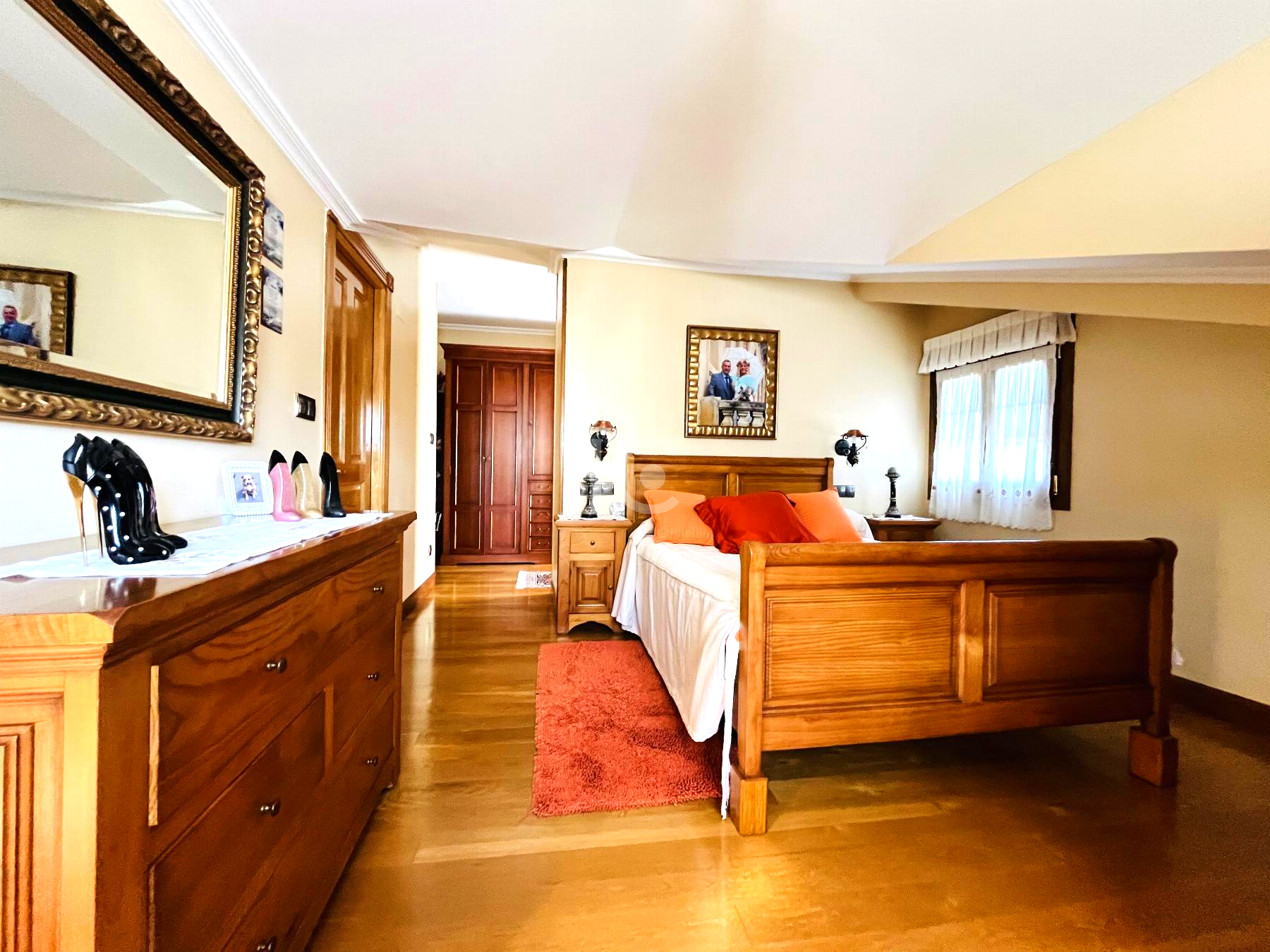 Main bedroom