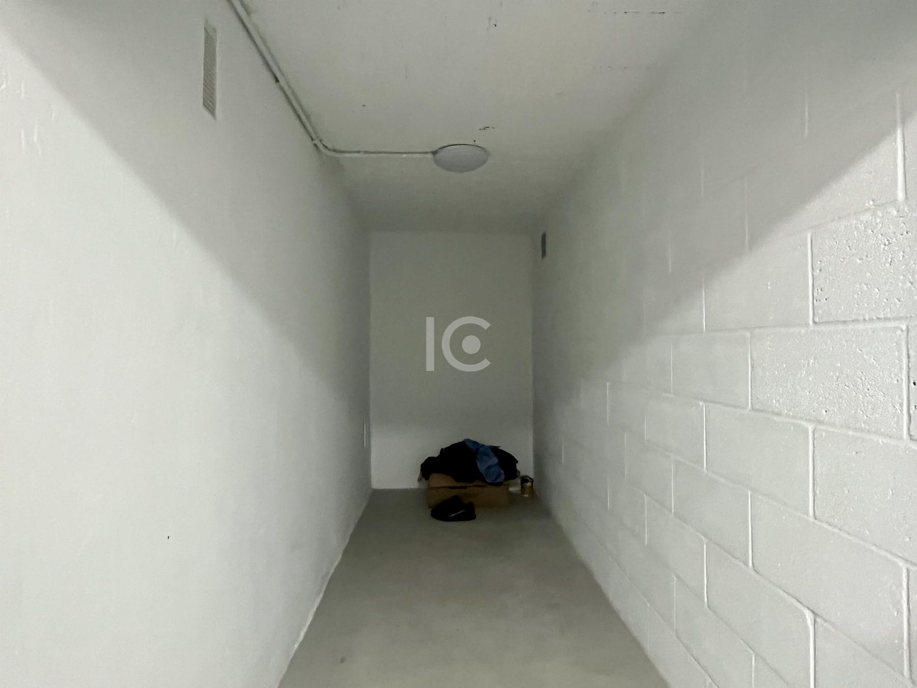 For rent of storage room in Berango