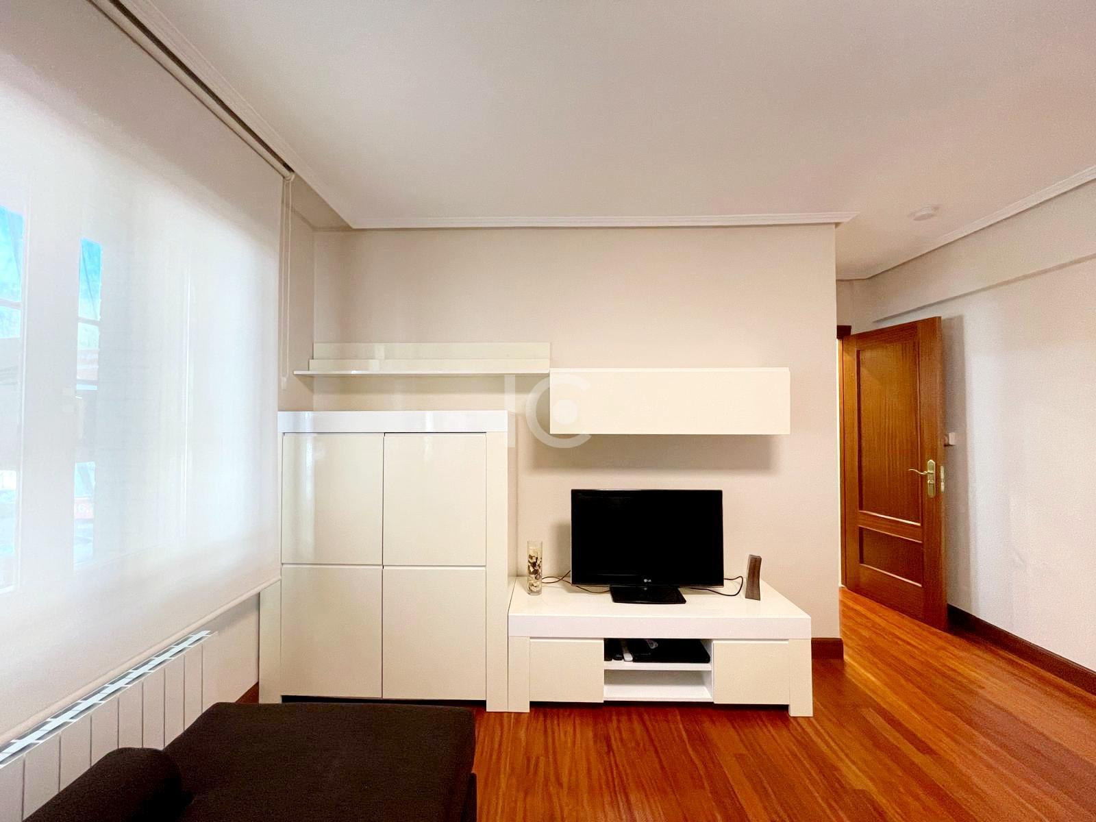 For rent of flat in Sondika