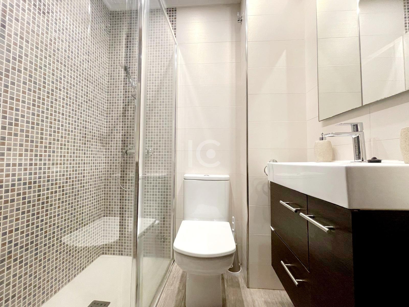 For rent of flat in Sondika
