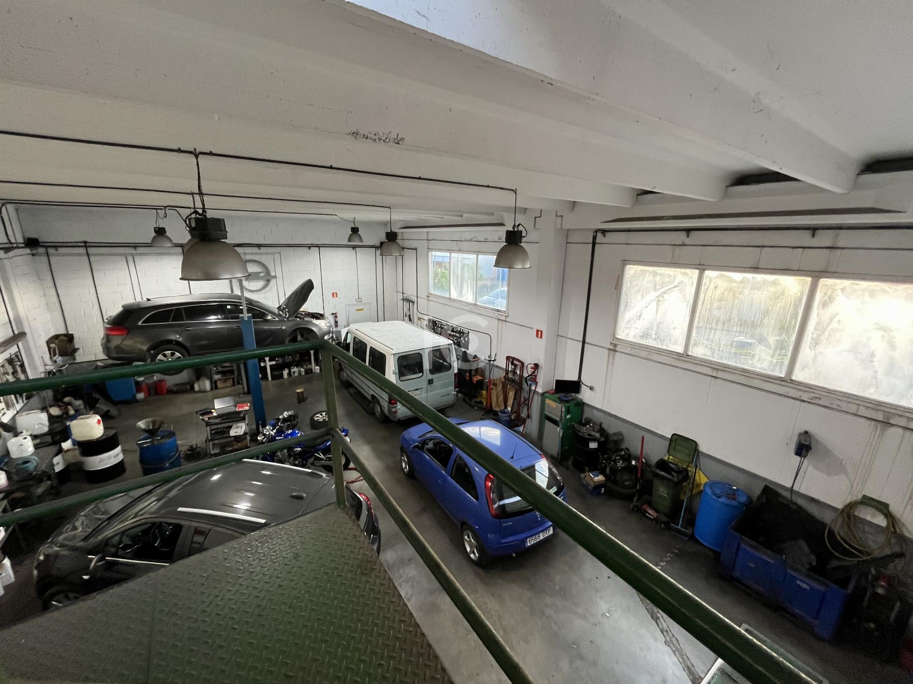 Garage
