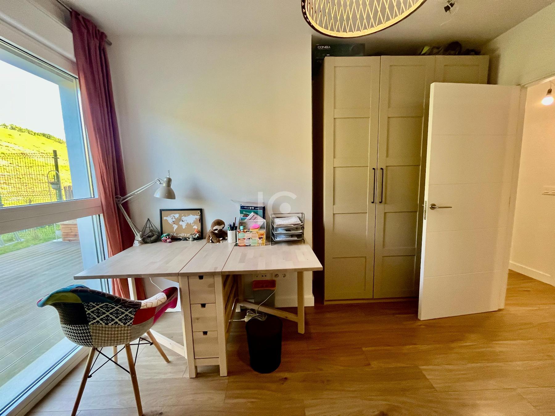 For sale of flat in Leioa
