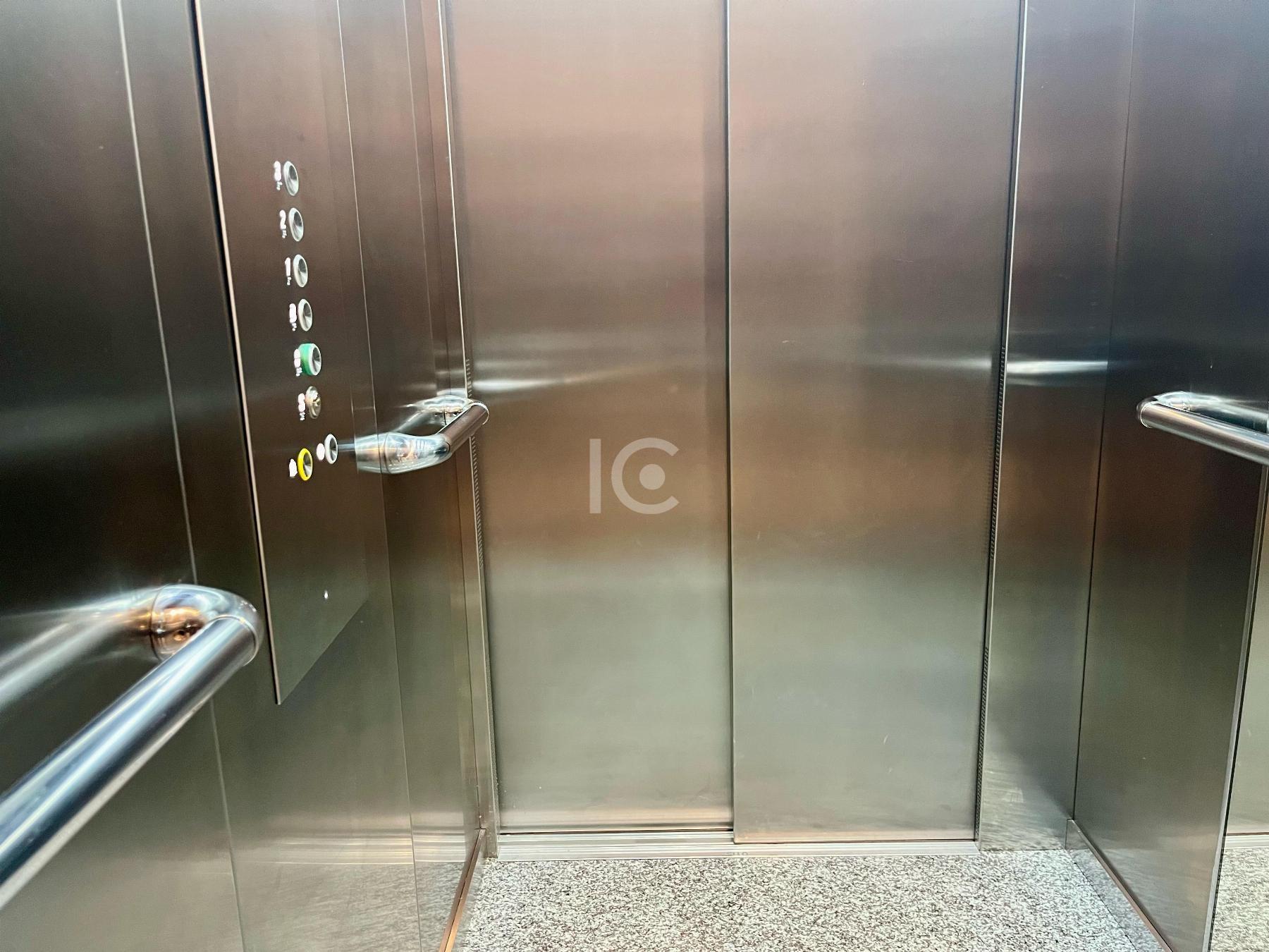 For sale of flat in Leioa