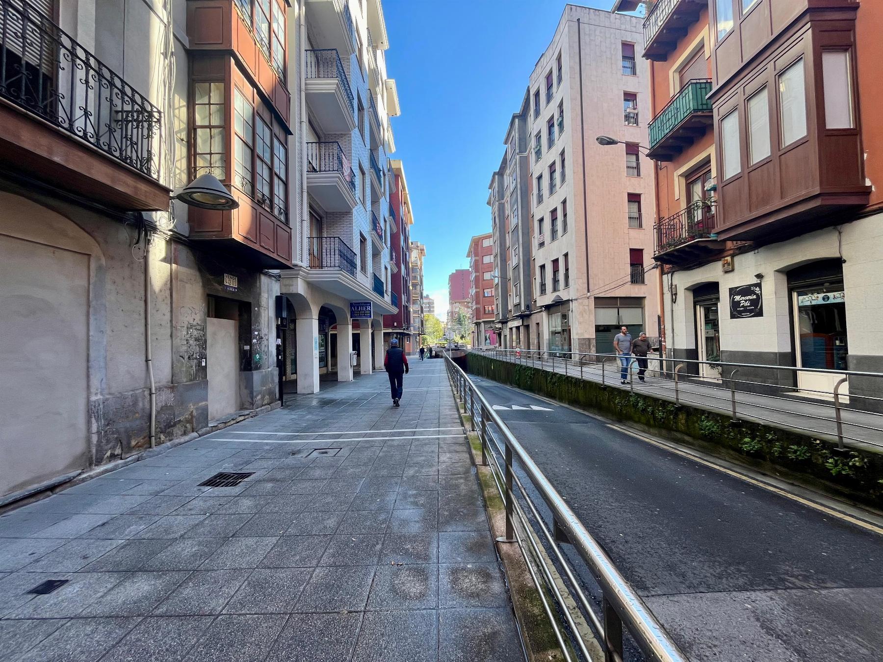 Venta de apartamento en Basauri