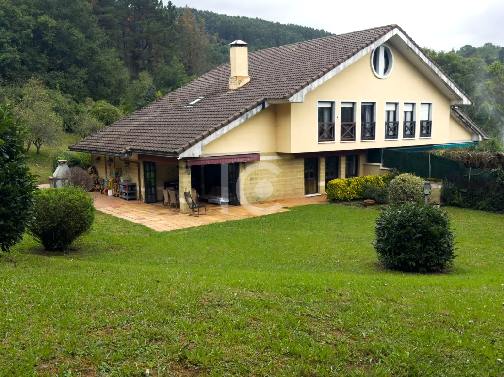 Venta de chalet en Loiu
