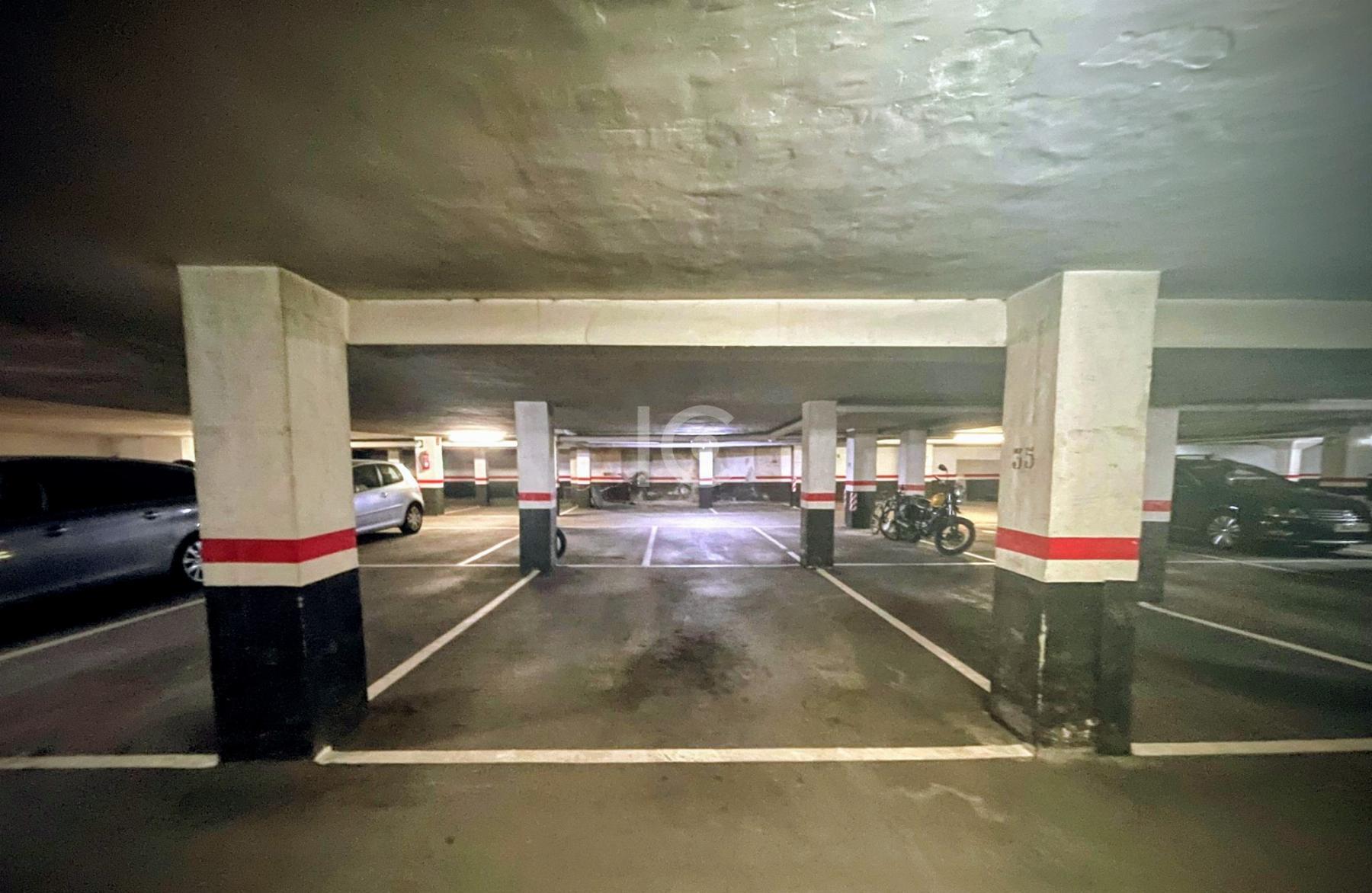 For sale of flat in Getxo