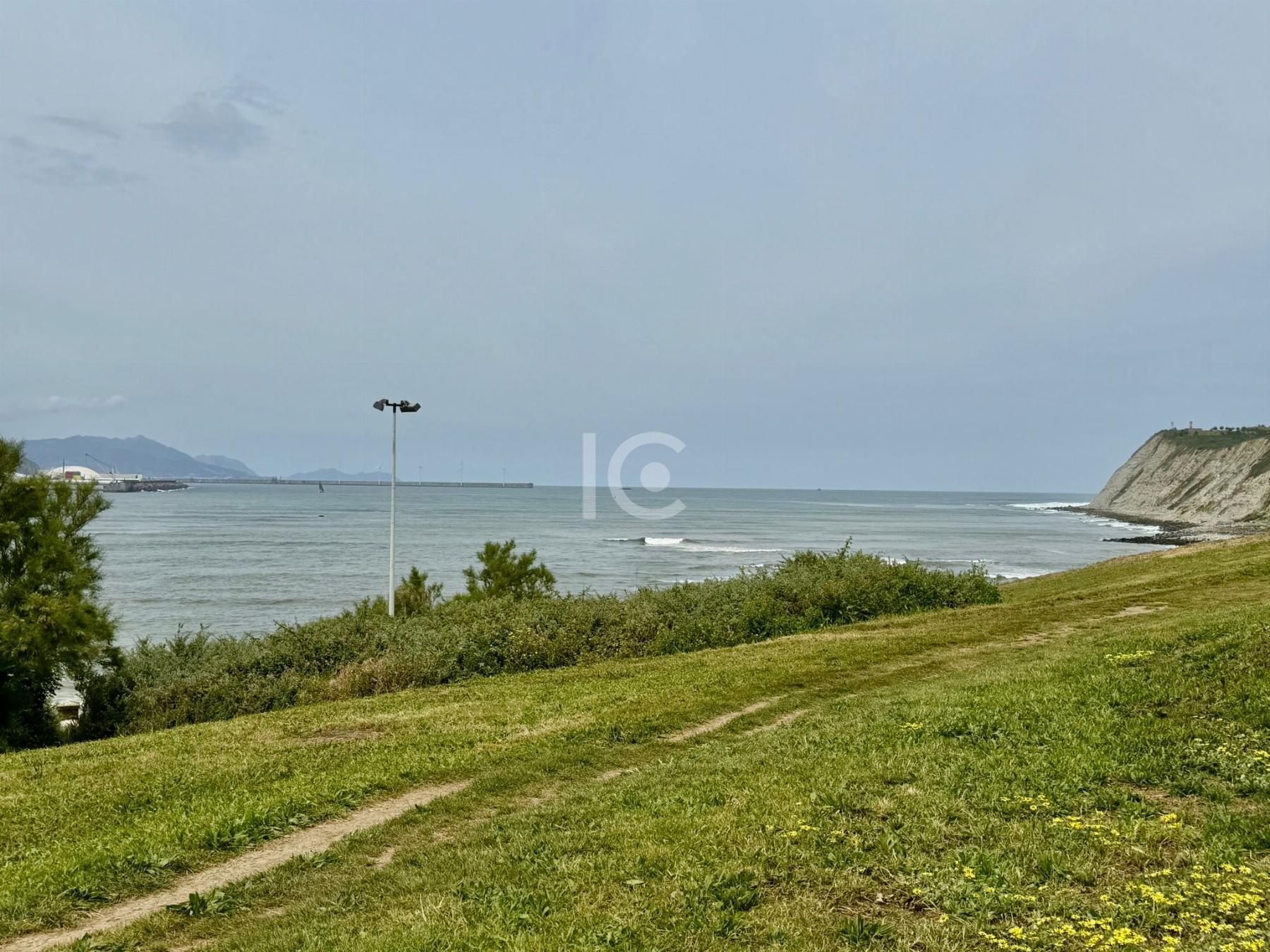 Alrededores