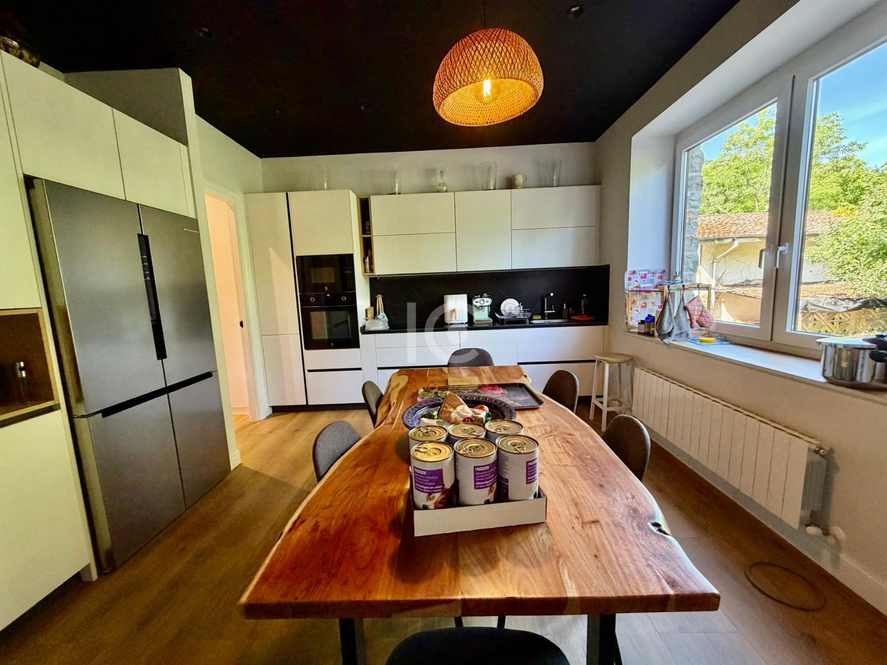 Venta de casa en Okondo