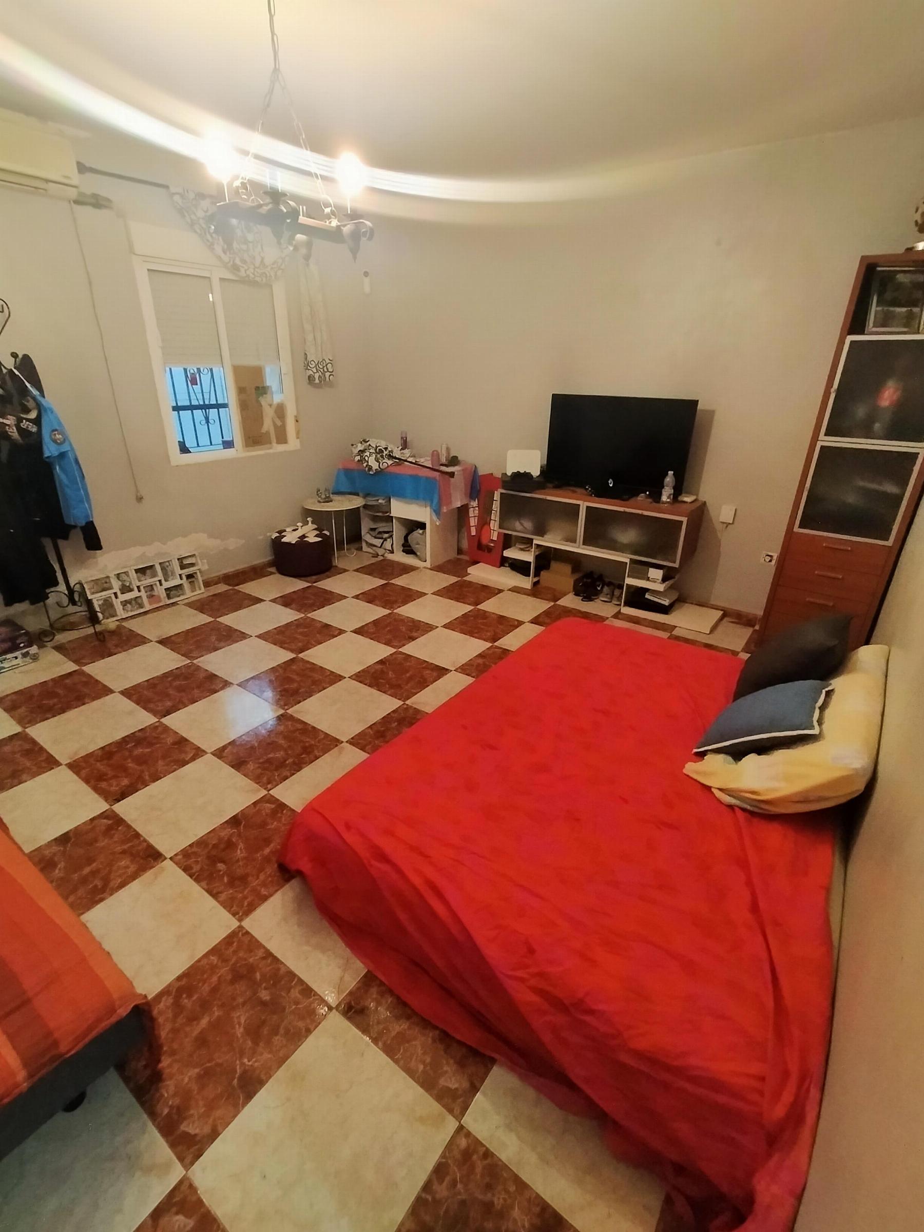 For sale of house in Chiclana de la Frontera