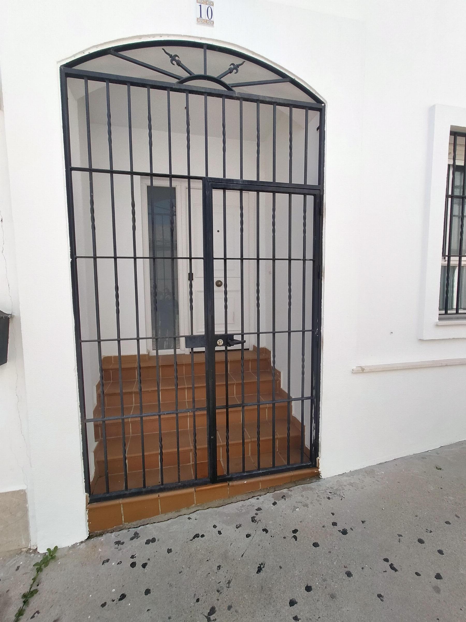 For sale of duplex in Chiclana de la Frontera