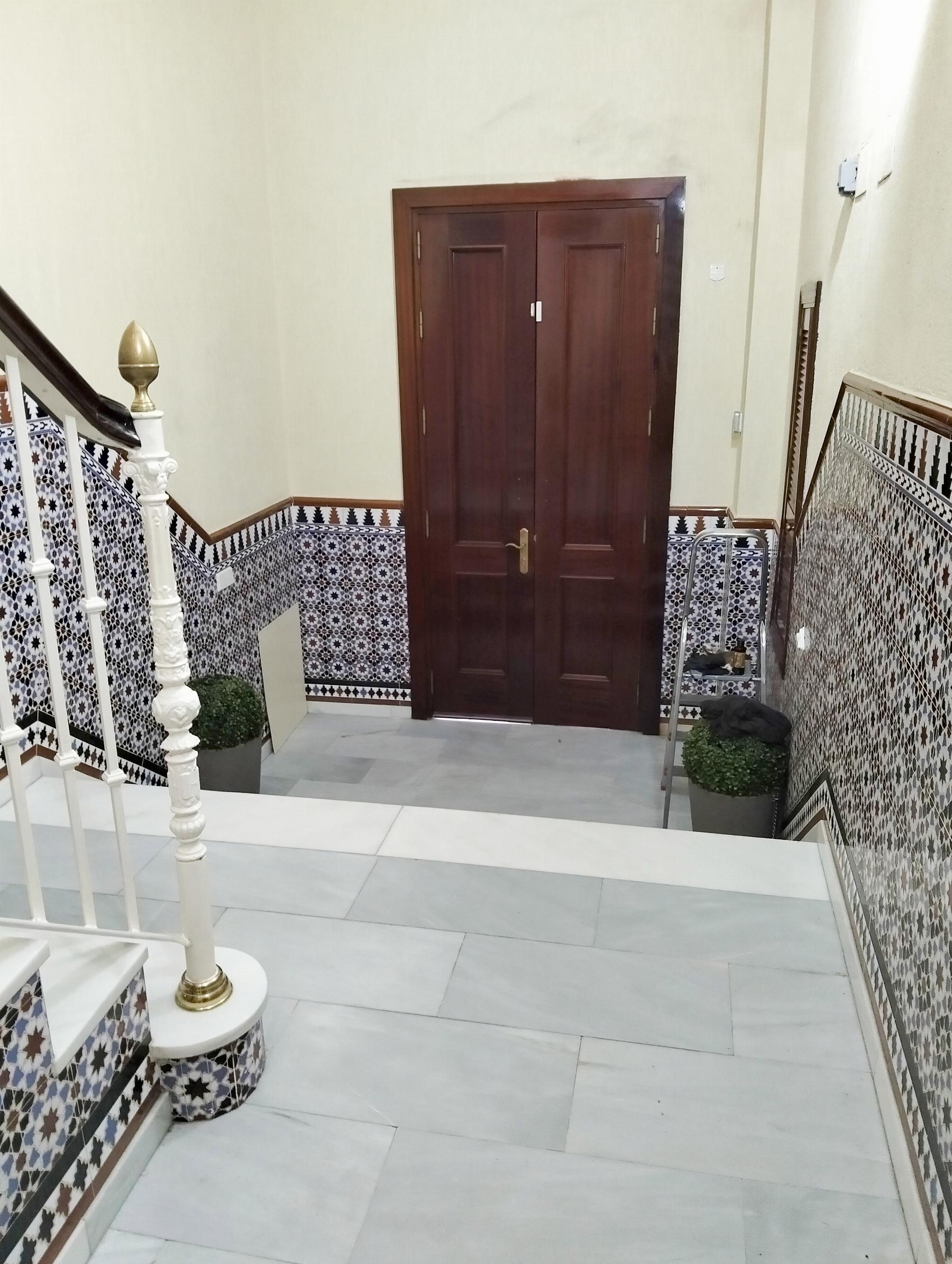 For sale of house in San Fernando