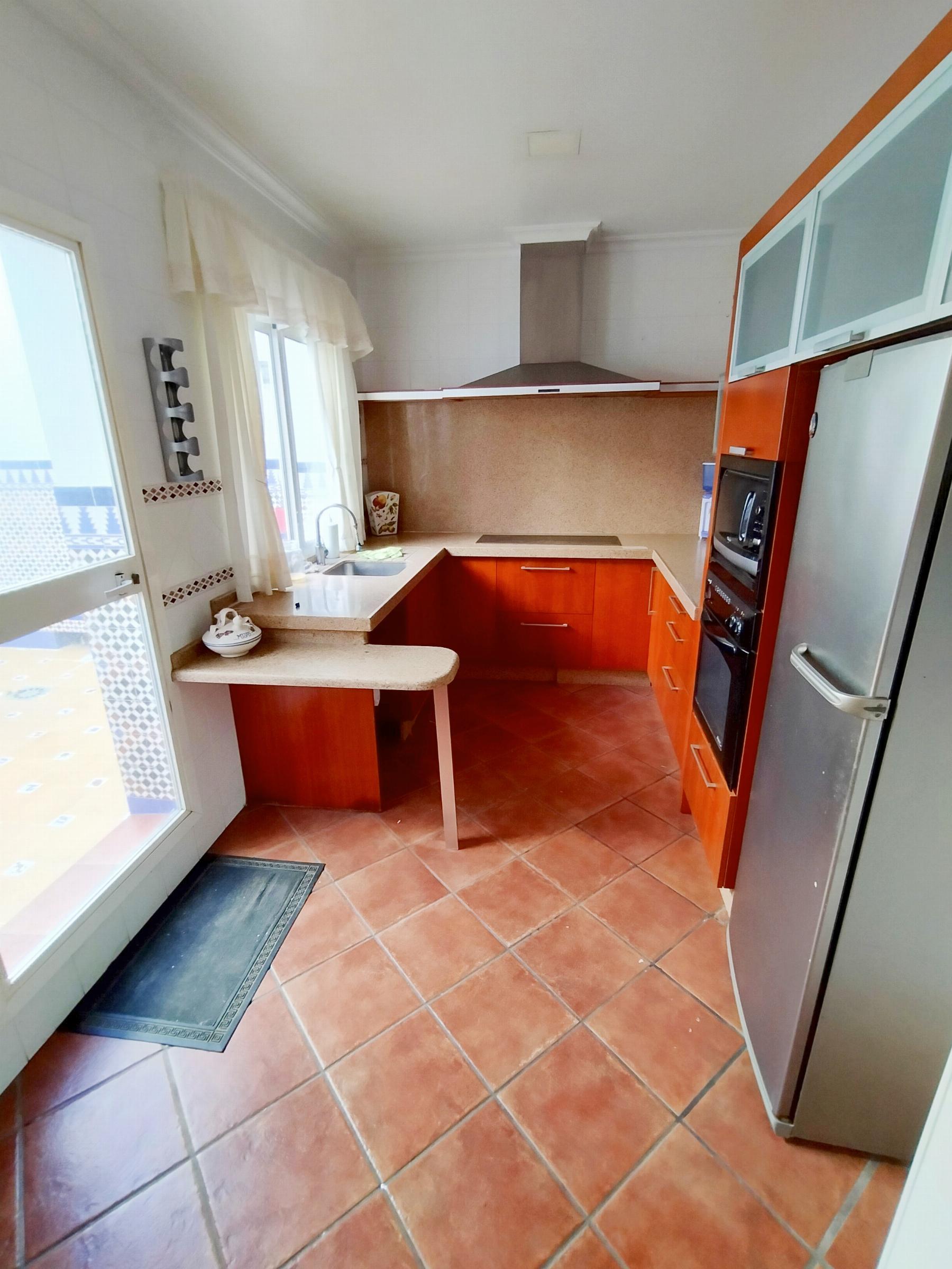 For sale of house in San Fernando