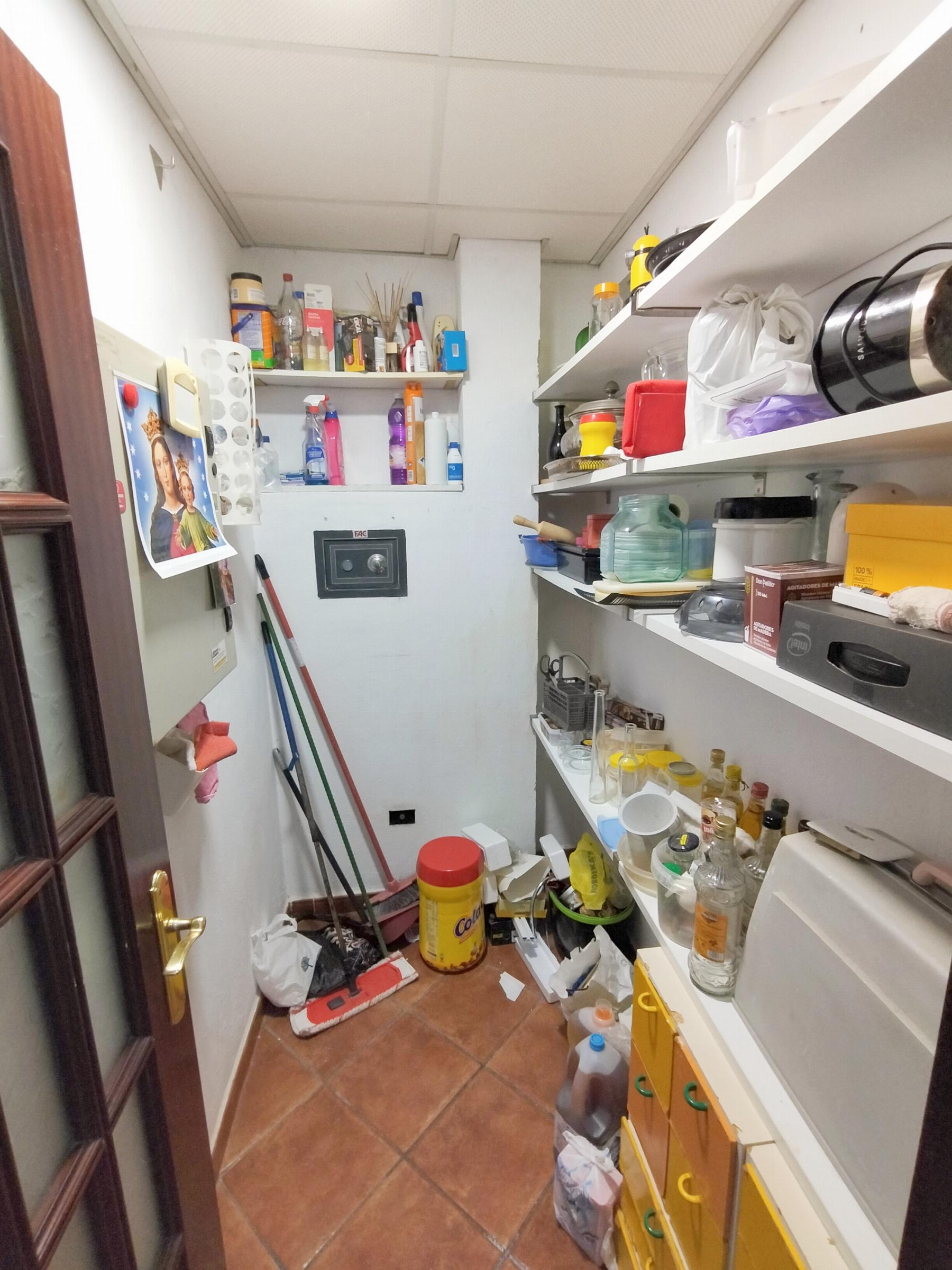 For sale of house in San Fernando
