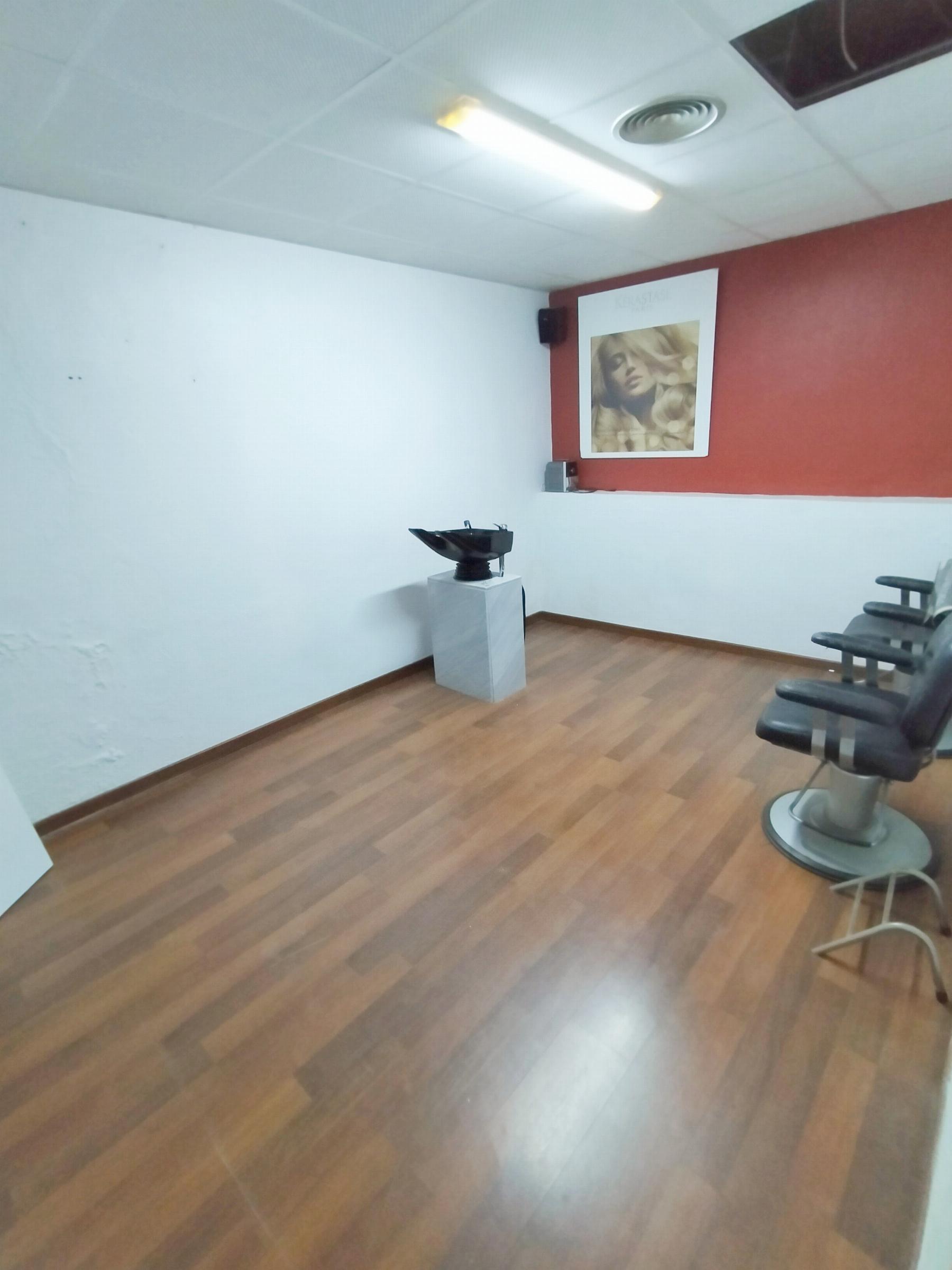 For sale of house in San Fernando