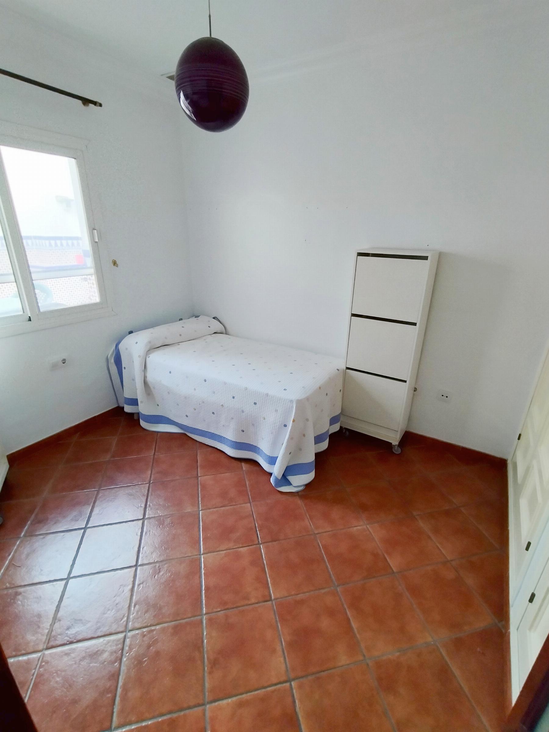For sale of house in San Fernando