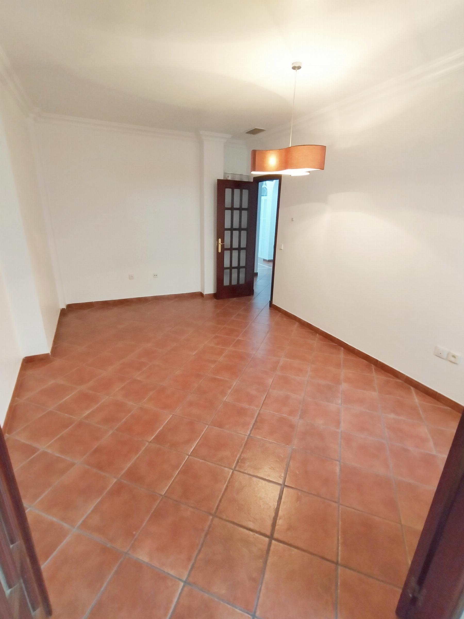 For sale of house in San Fernando