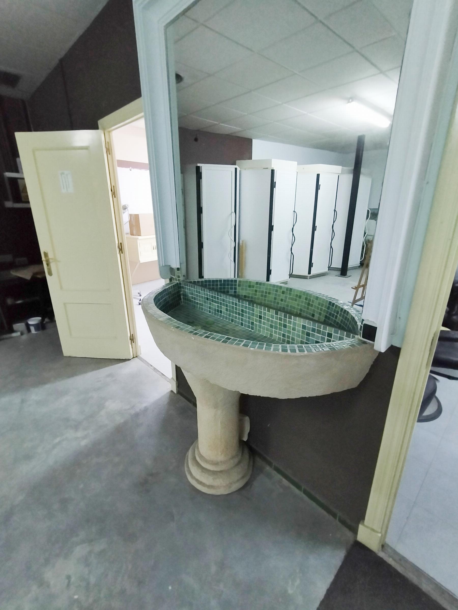 For sale of house in San Fernando