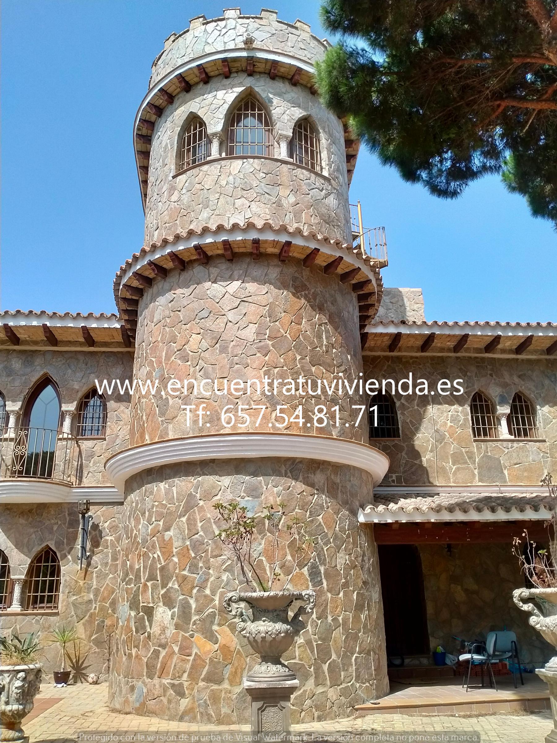 For sale of chalet in Chiclana de la Frontera