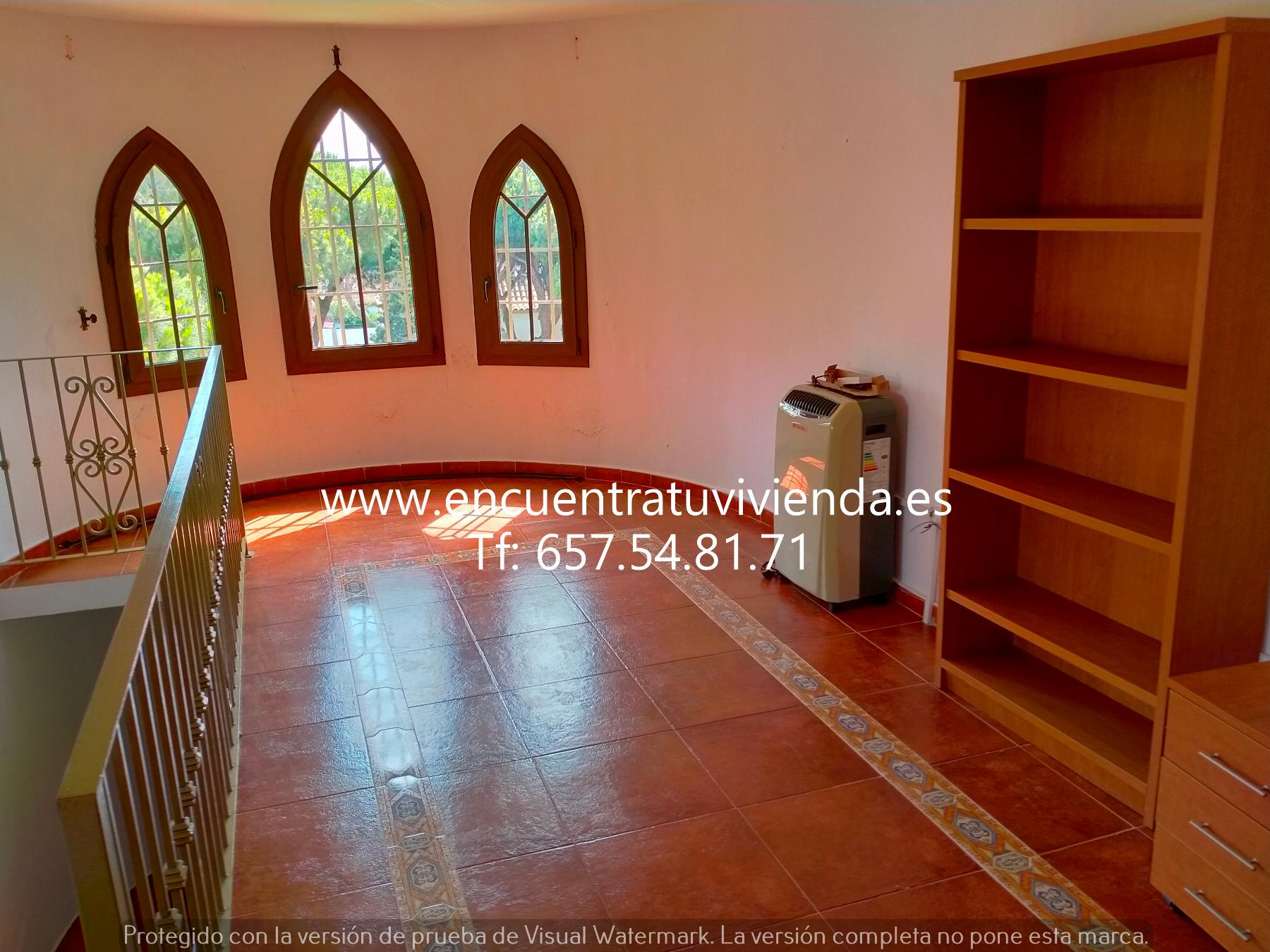For sale of chalet in Chiclana de la Frontera