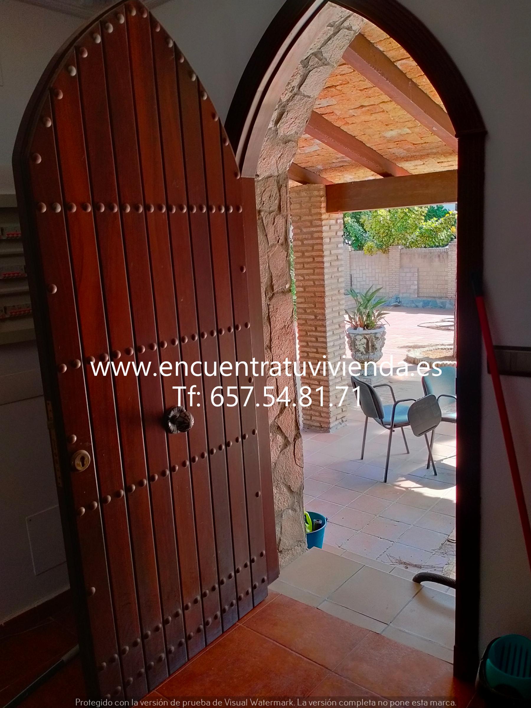 For sale of chalet in Chiclana de la Frontera