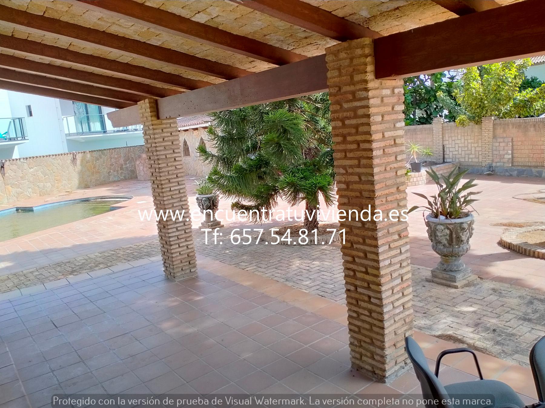 For sale of chalet in Chiclana de la Frontera