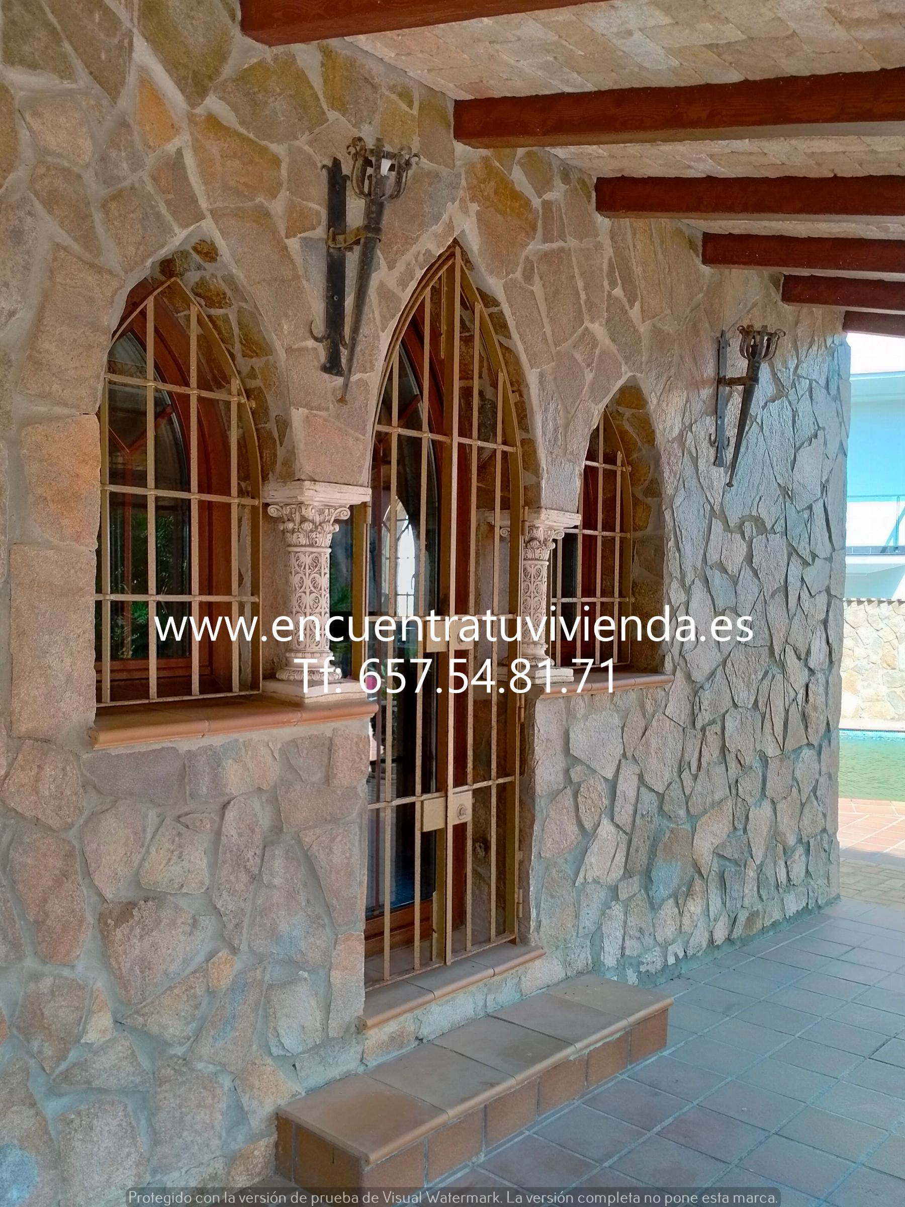 For sale of chalet in Chiclana de la Frontera